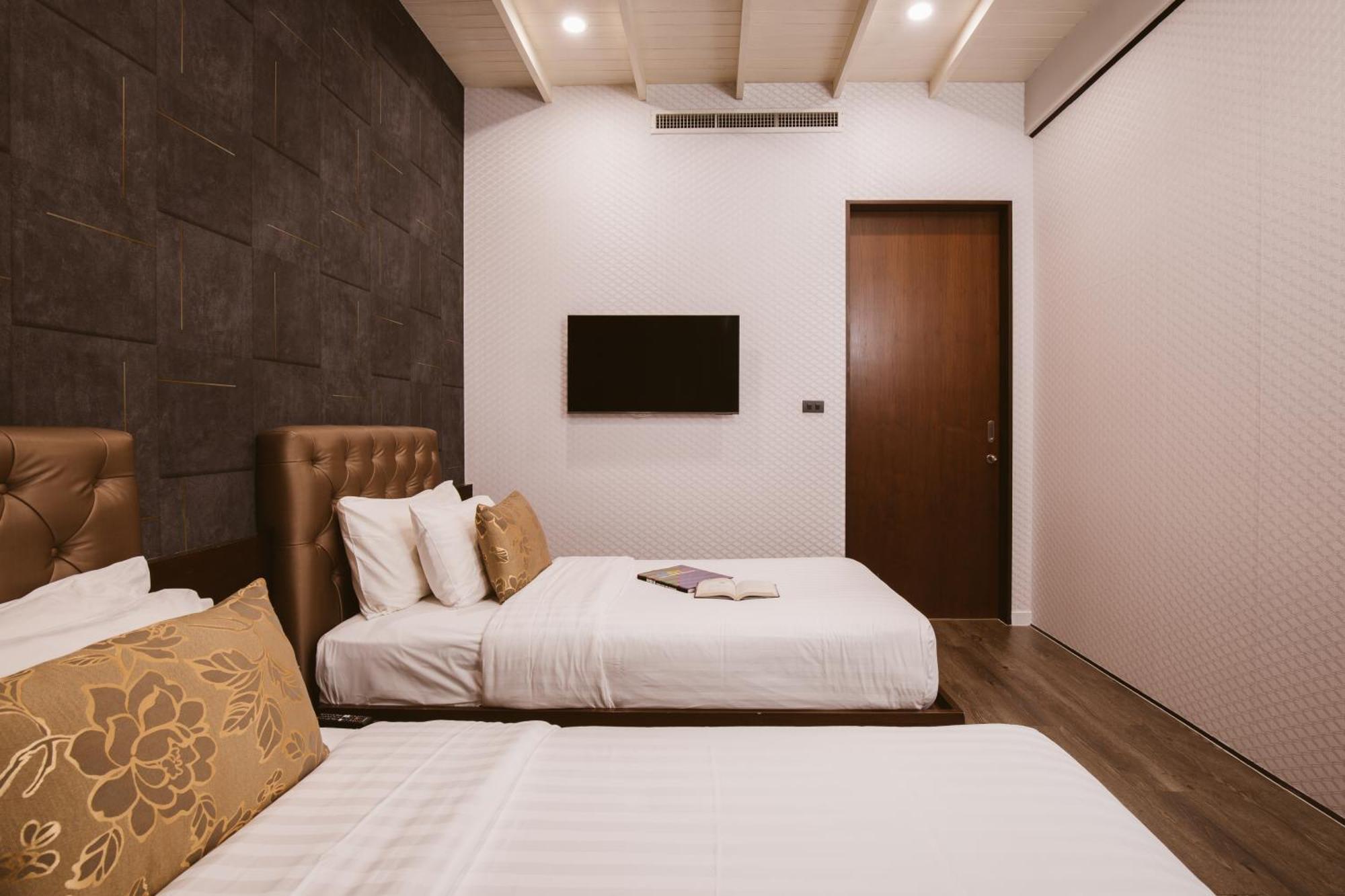 Hotel De Chai Colonial & - Sha 4*