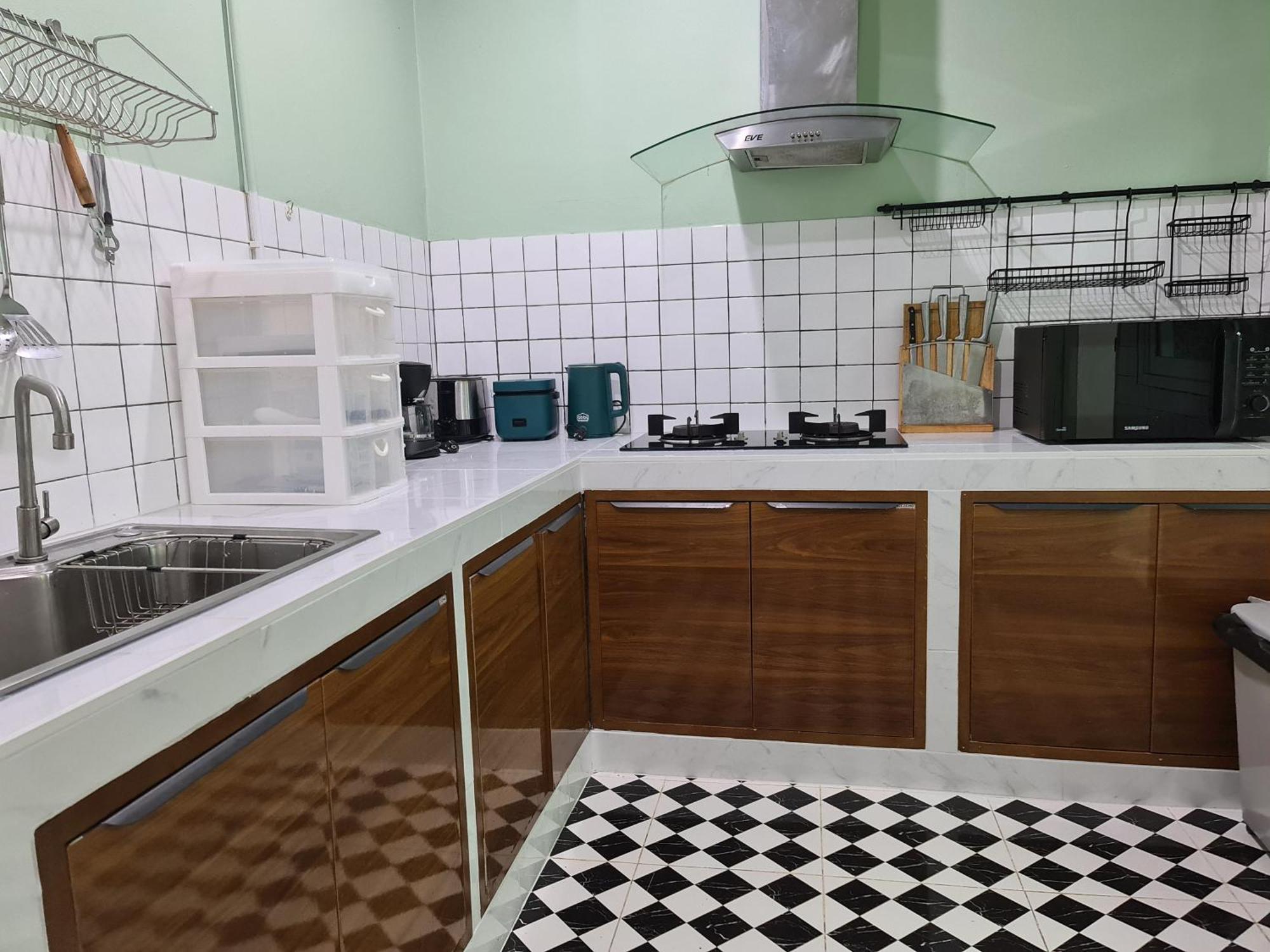 Nimman 4 Bedrooms Villa *