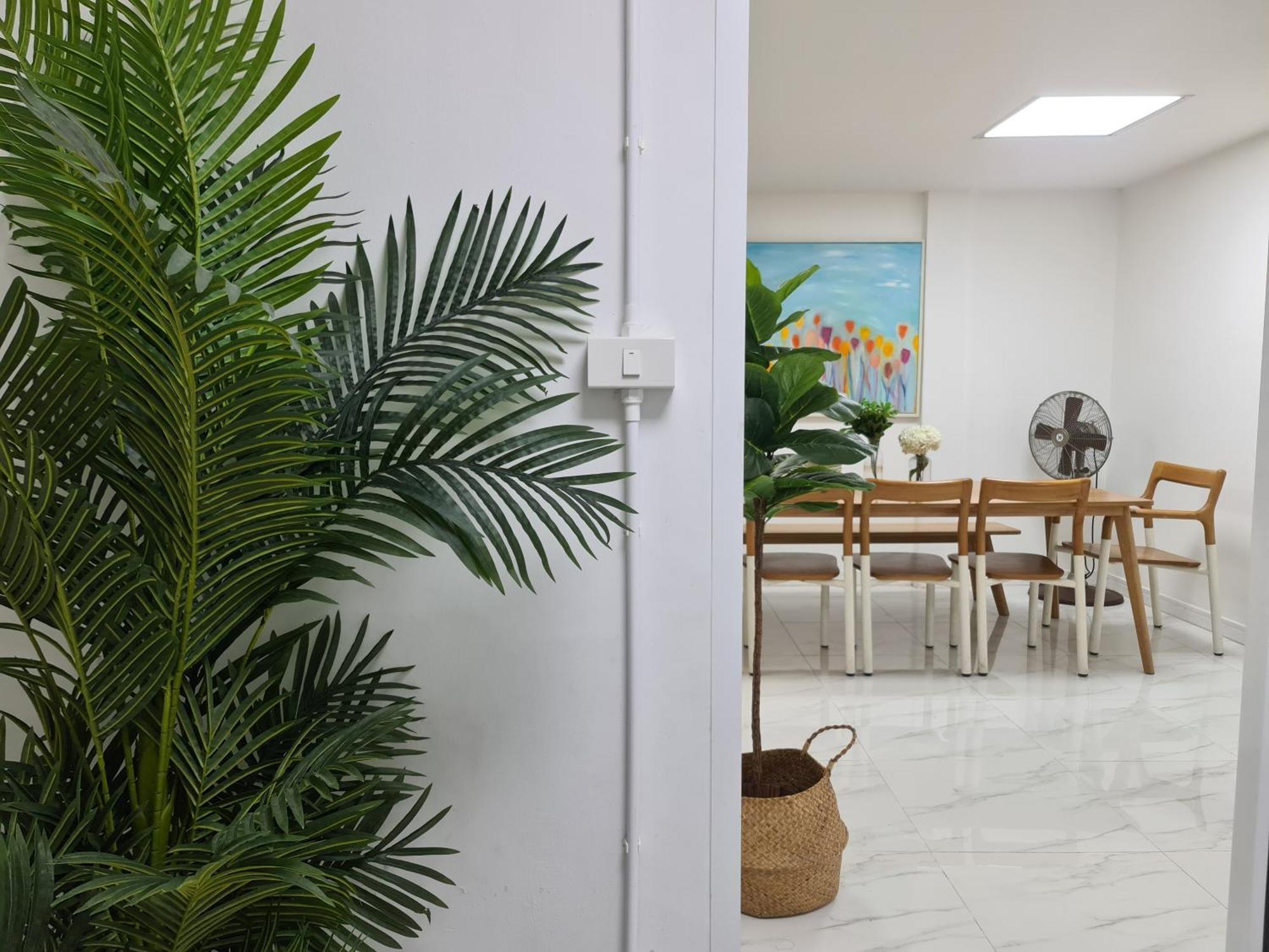 Nimman 4 Bedrooms Villa *