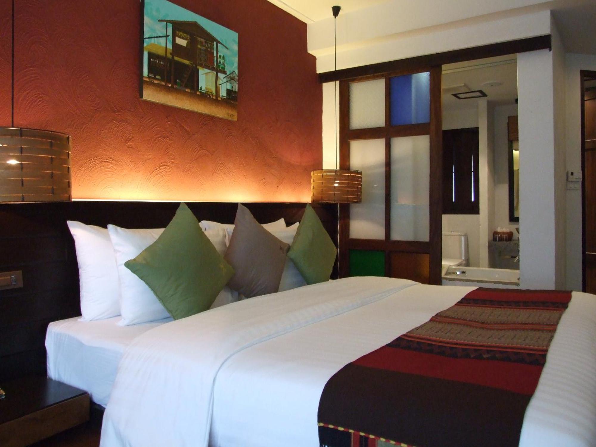 Hotel De Lanna 4*