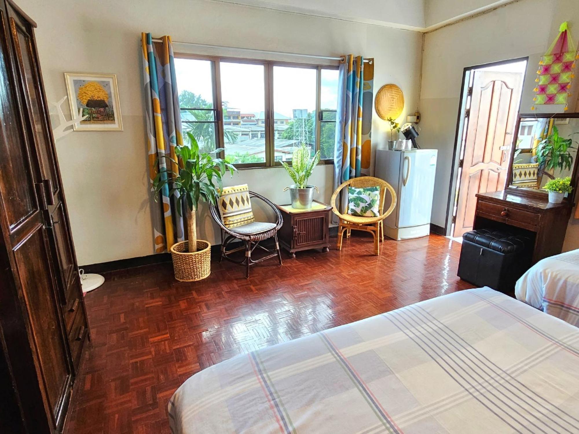 Bed And Terrace Hotel