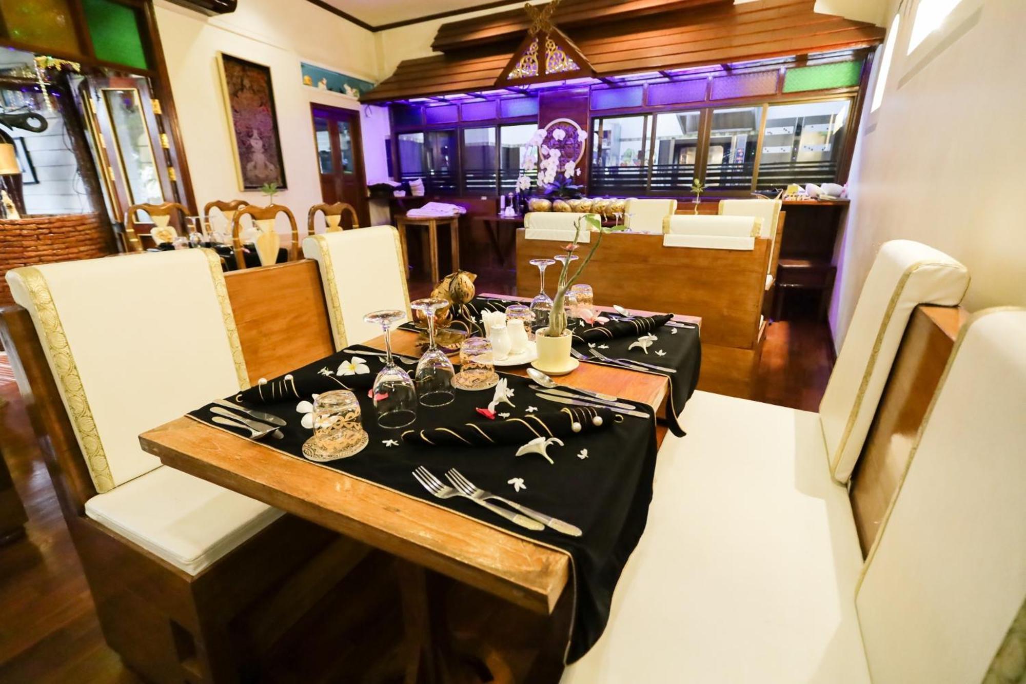 Olivier Boutique Hotel 4*