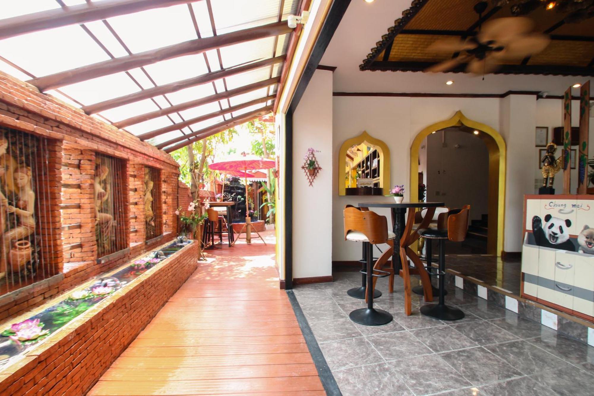 Olivier Boutique Hotel 4*