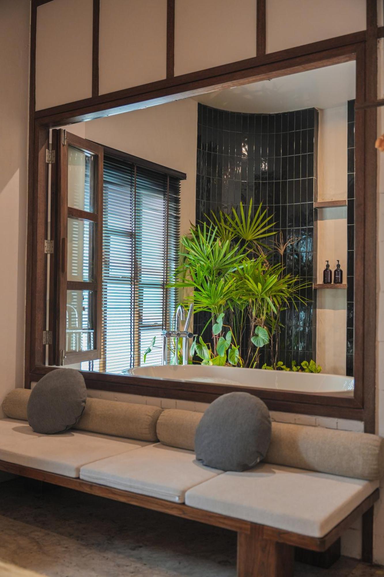 Hotel Muan 3*