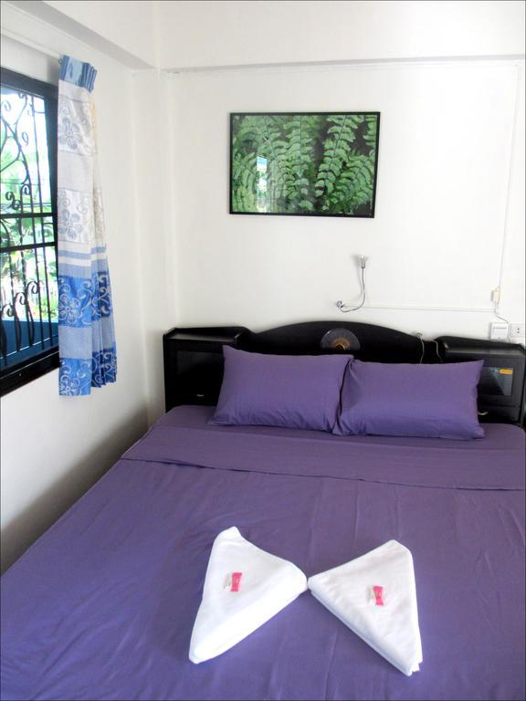 Hotel Viraporn's Place