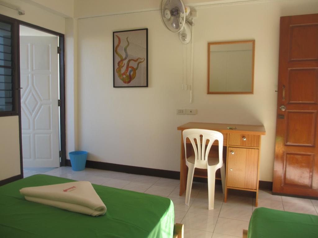 Viraporn's Place