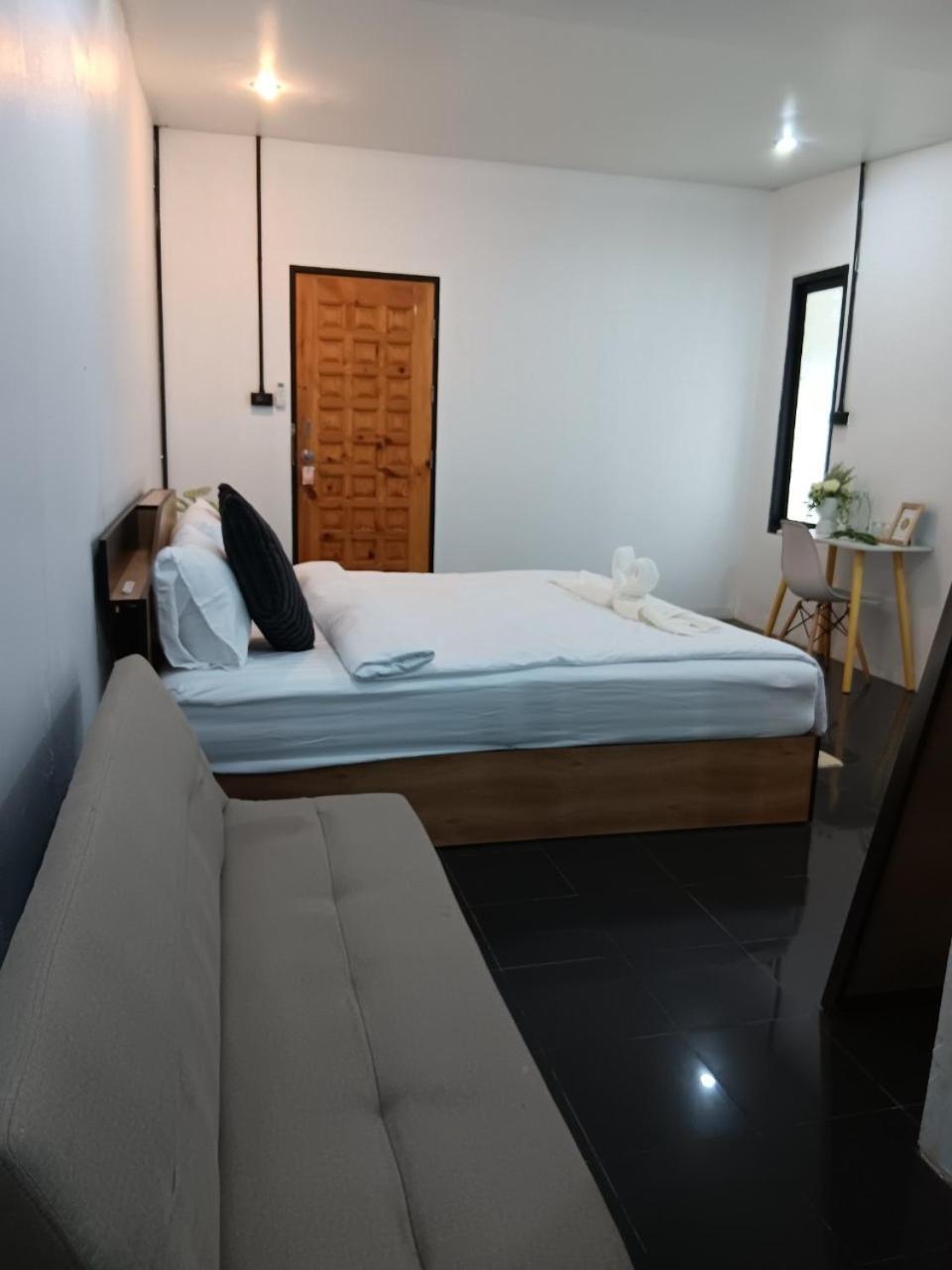 Nimman 9 2* Chiang Mai