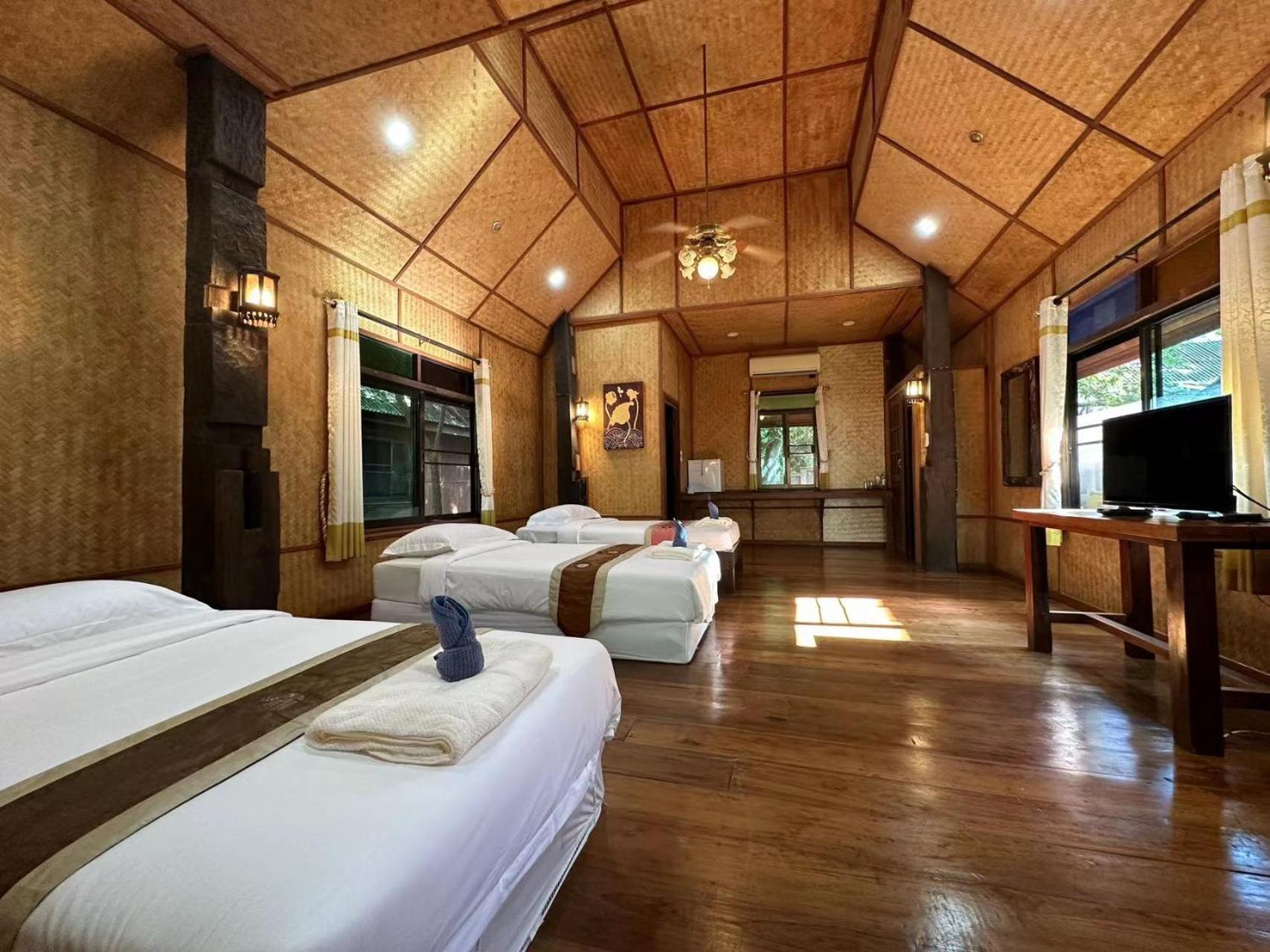 Homestay Dreamer Club Treehouse Bridge With Pool