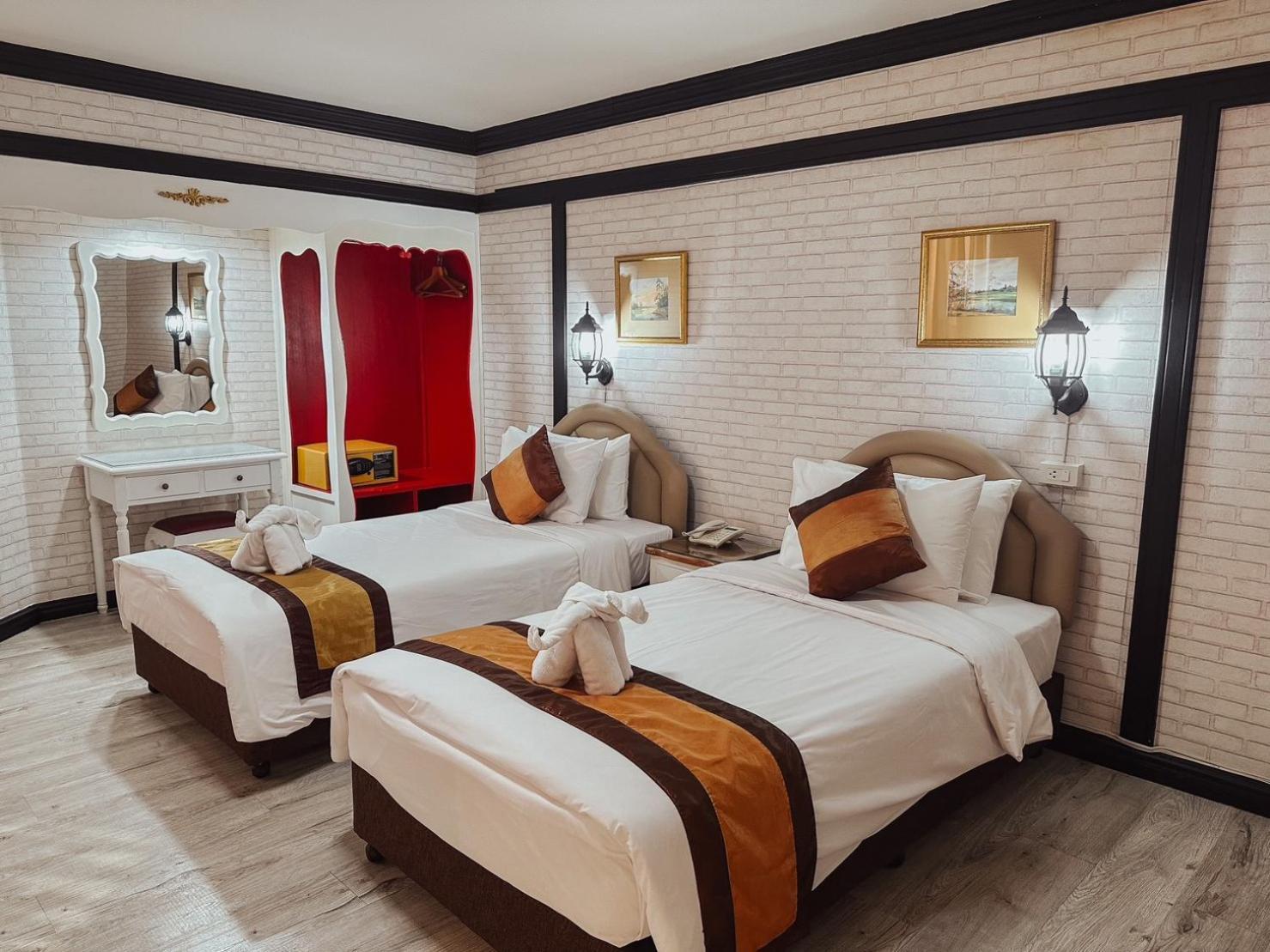 De Khuvieng Hotel
