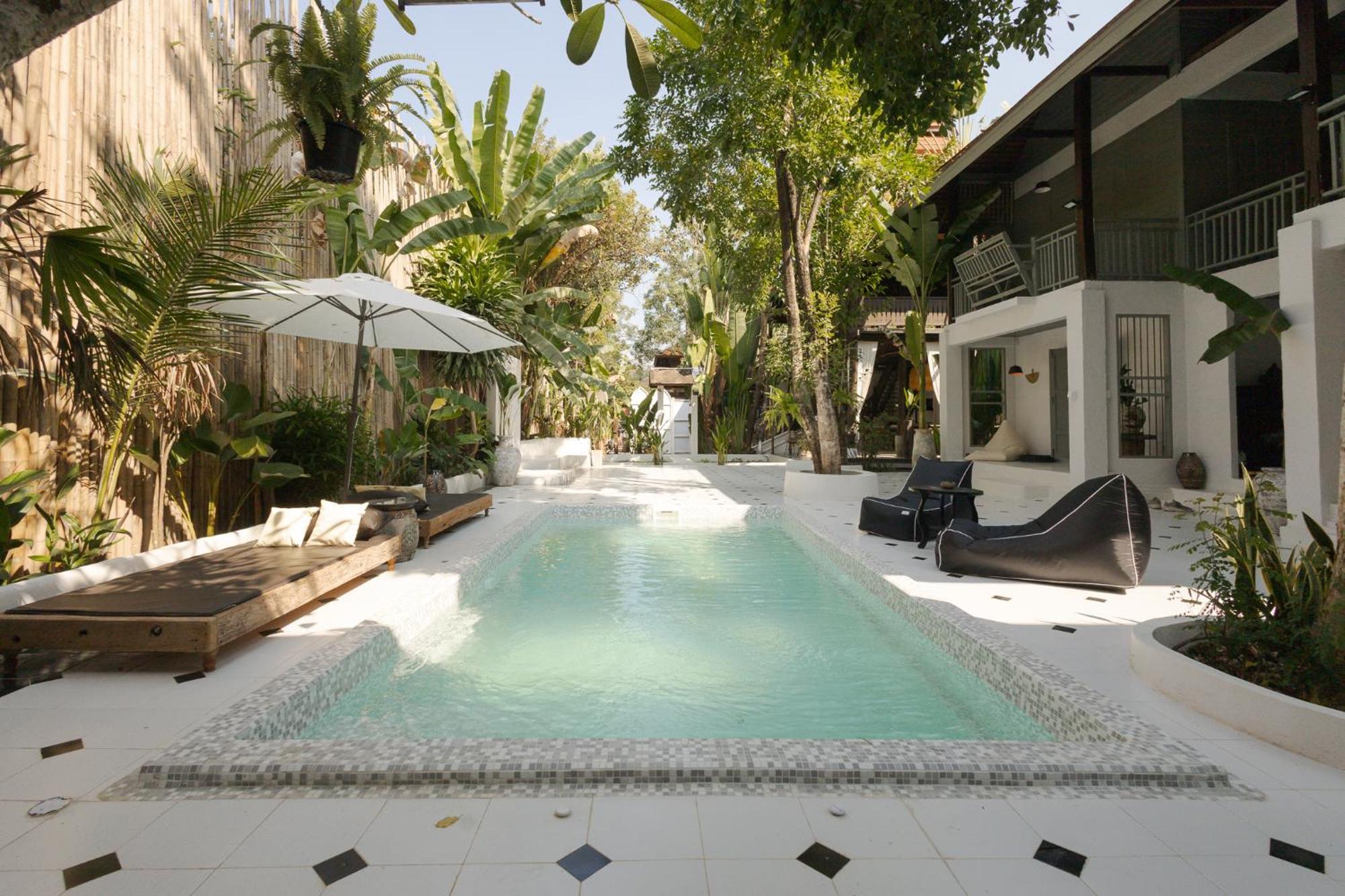 Private Oasis Pool Villa, 8 Bedroom For Groups *