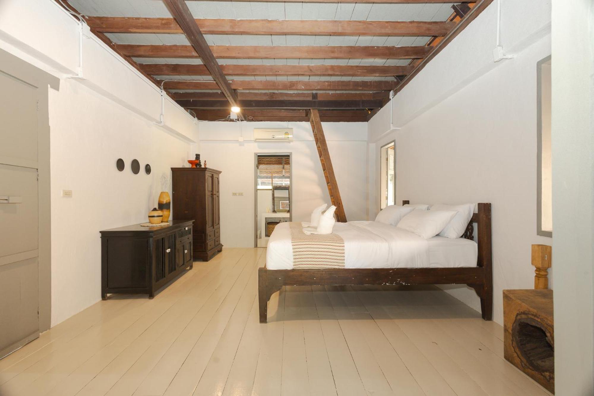 Vila Private Oasis Pool Villa, 8 Bedroom For Groups *