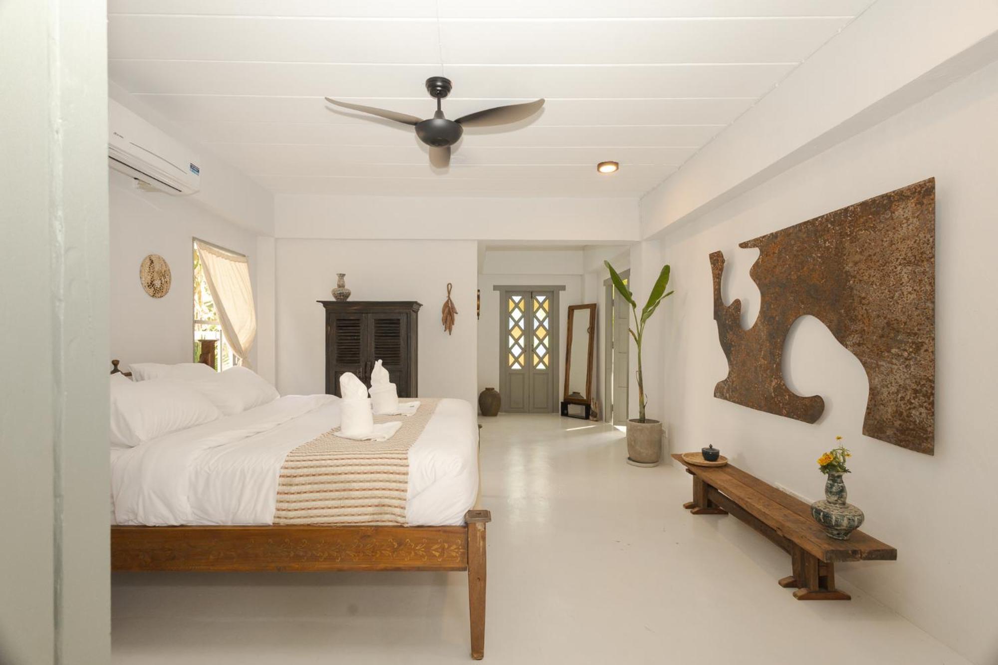 Private Oasis Pool Villa, 8 Bedroom For Groups *