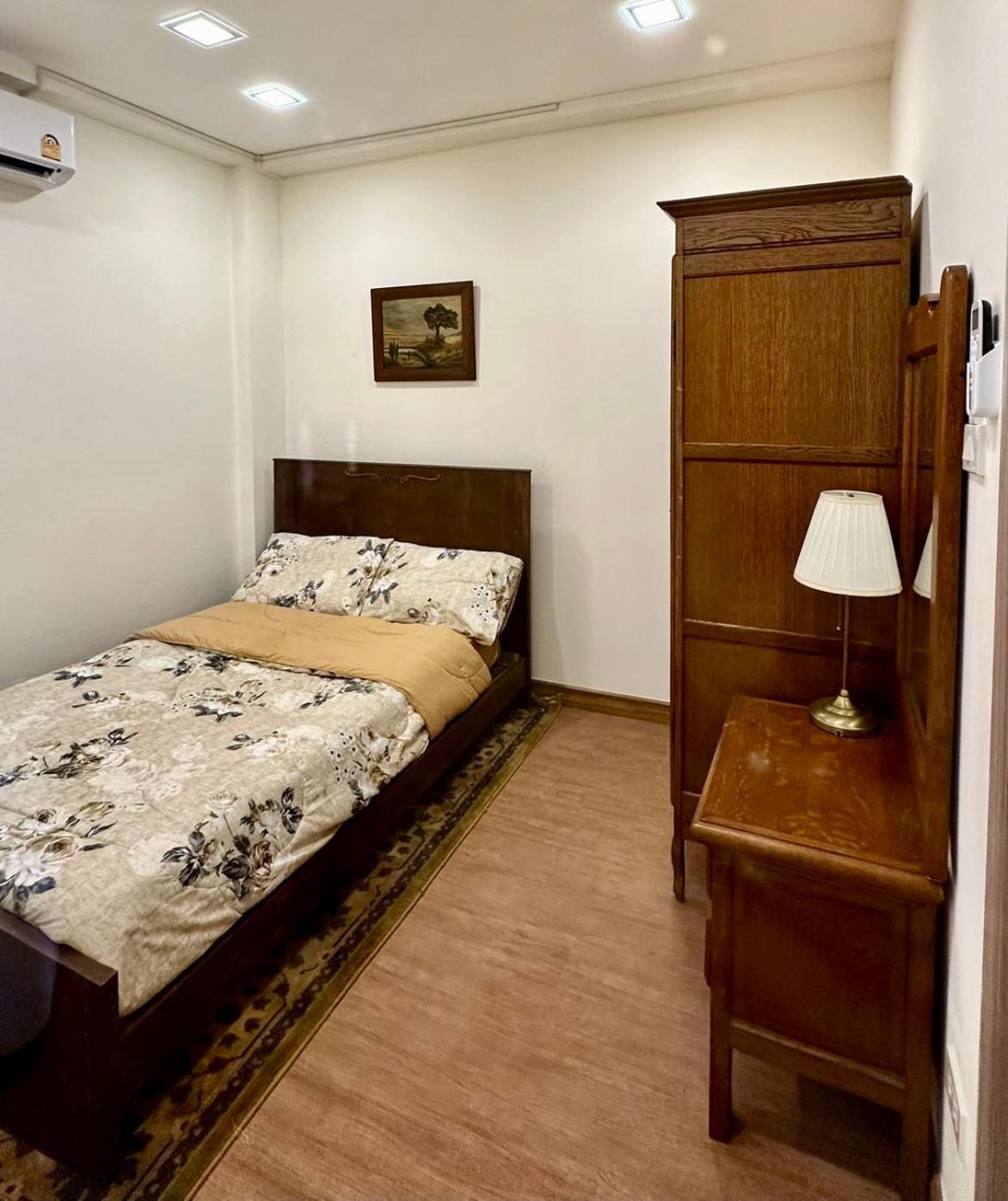 Vltava Chang Khlan Apartment *