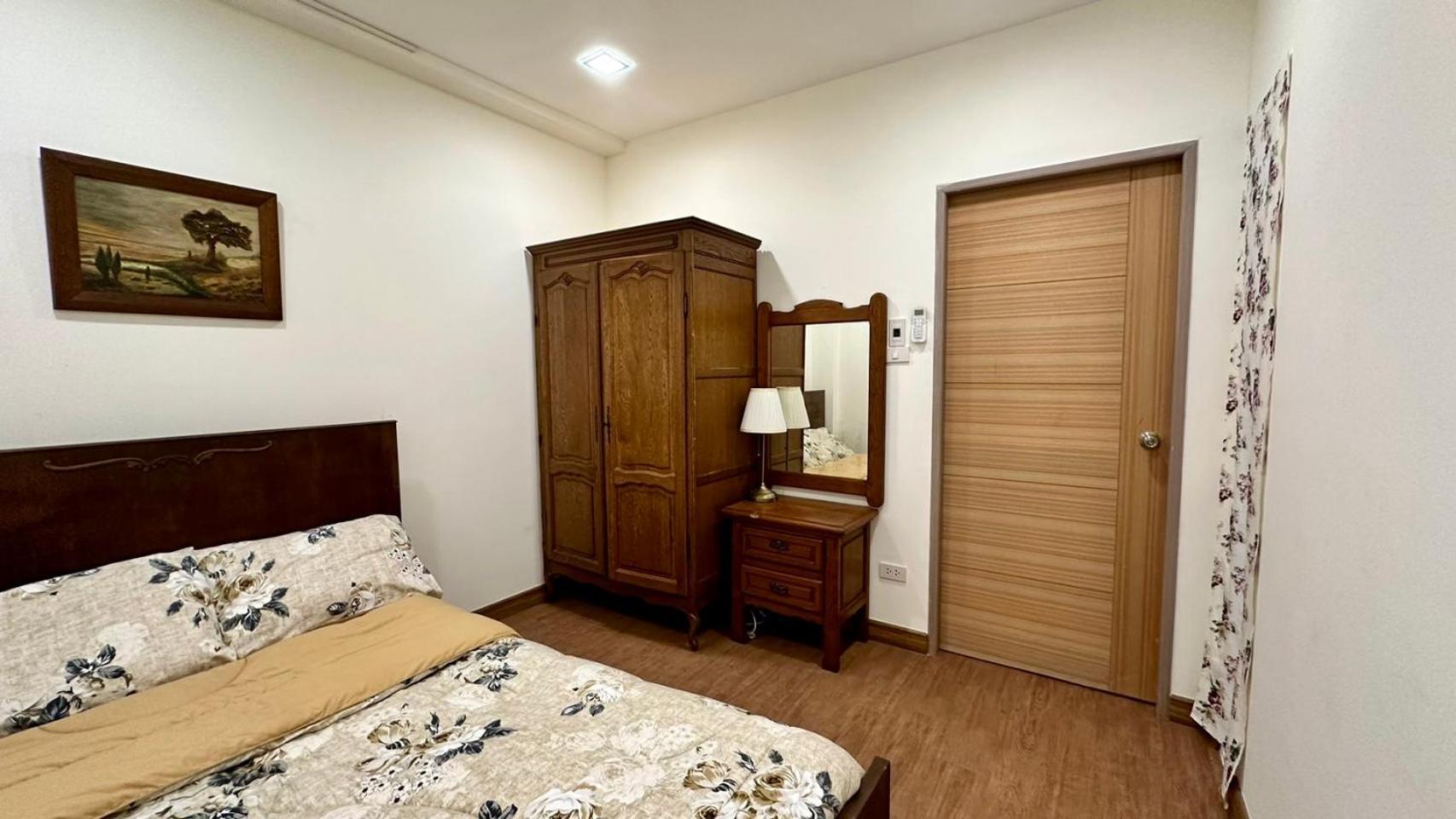 Vltava Chang Khlan Apartment *