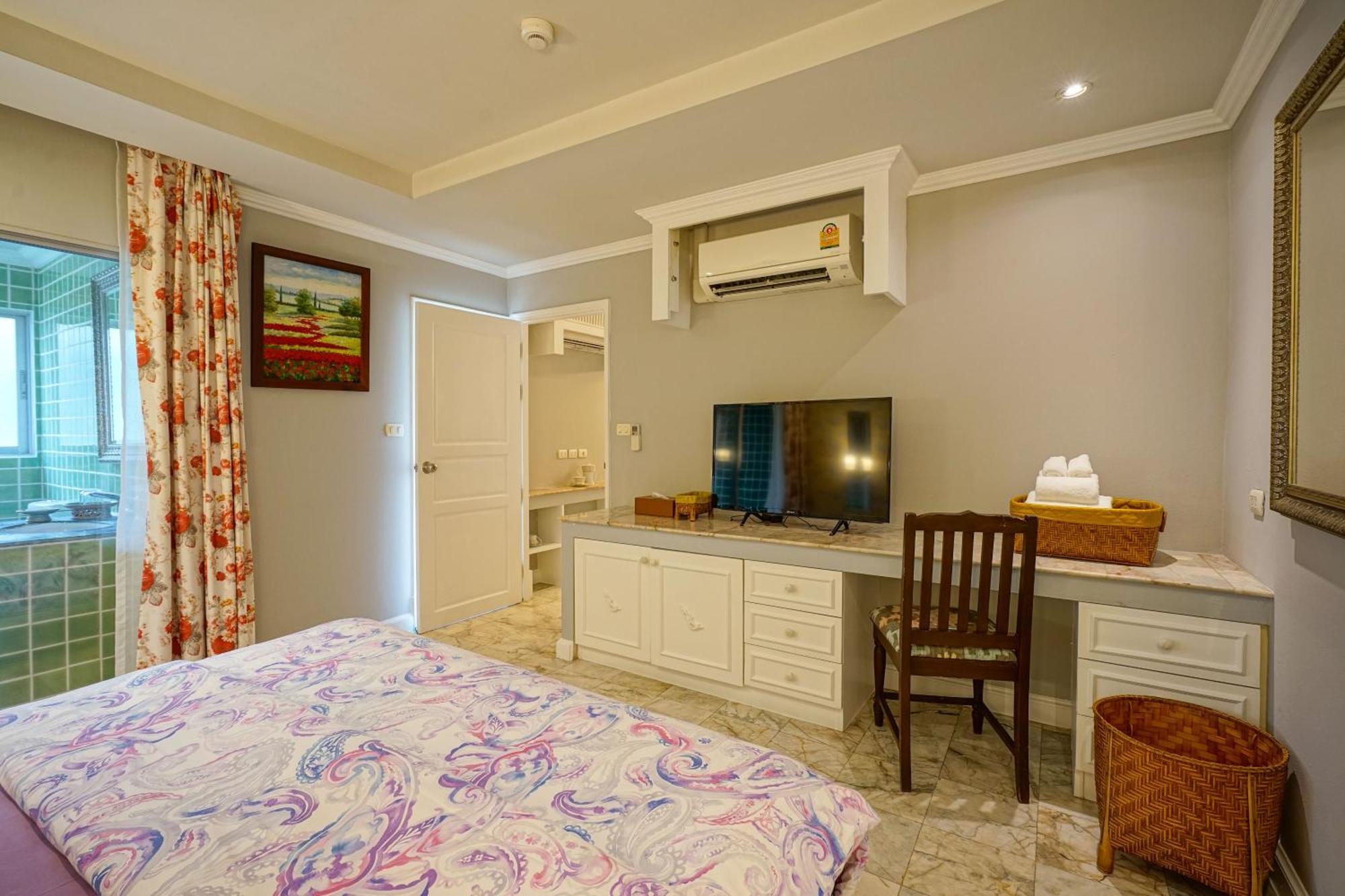 Hotel At Pingnakorn Nimman 3*