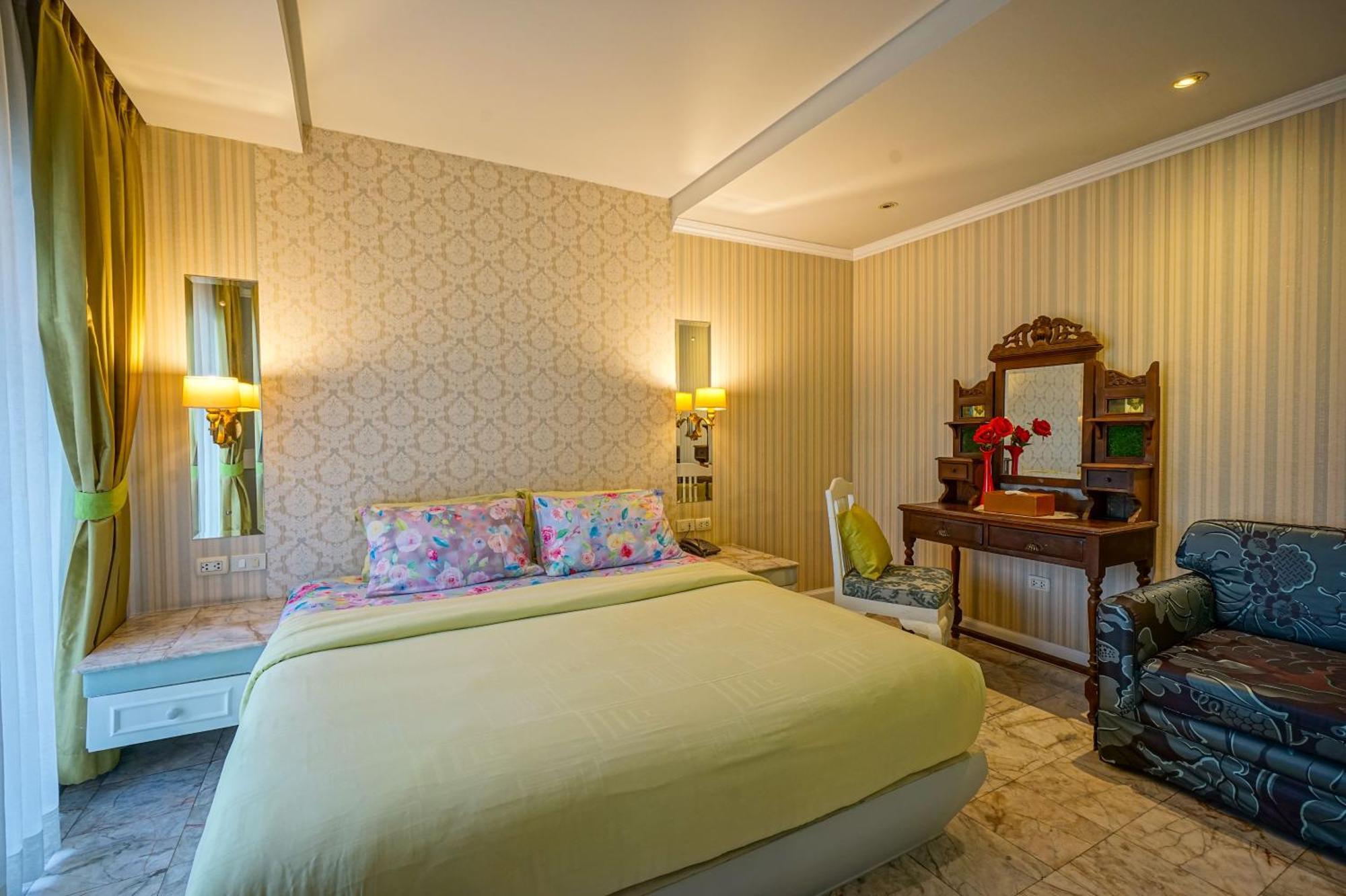 Hotel At Pingnakorn Nimman