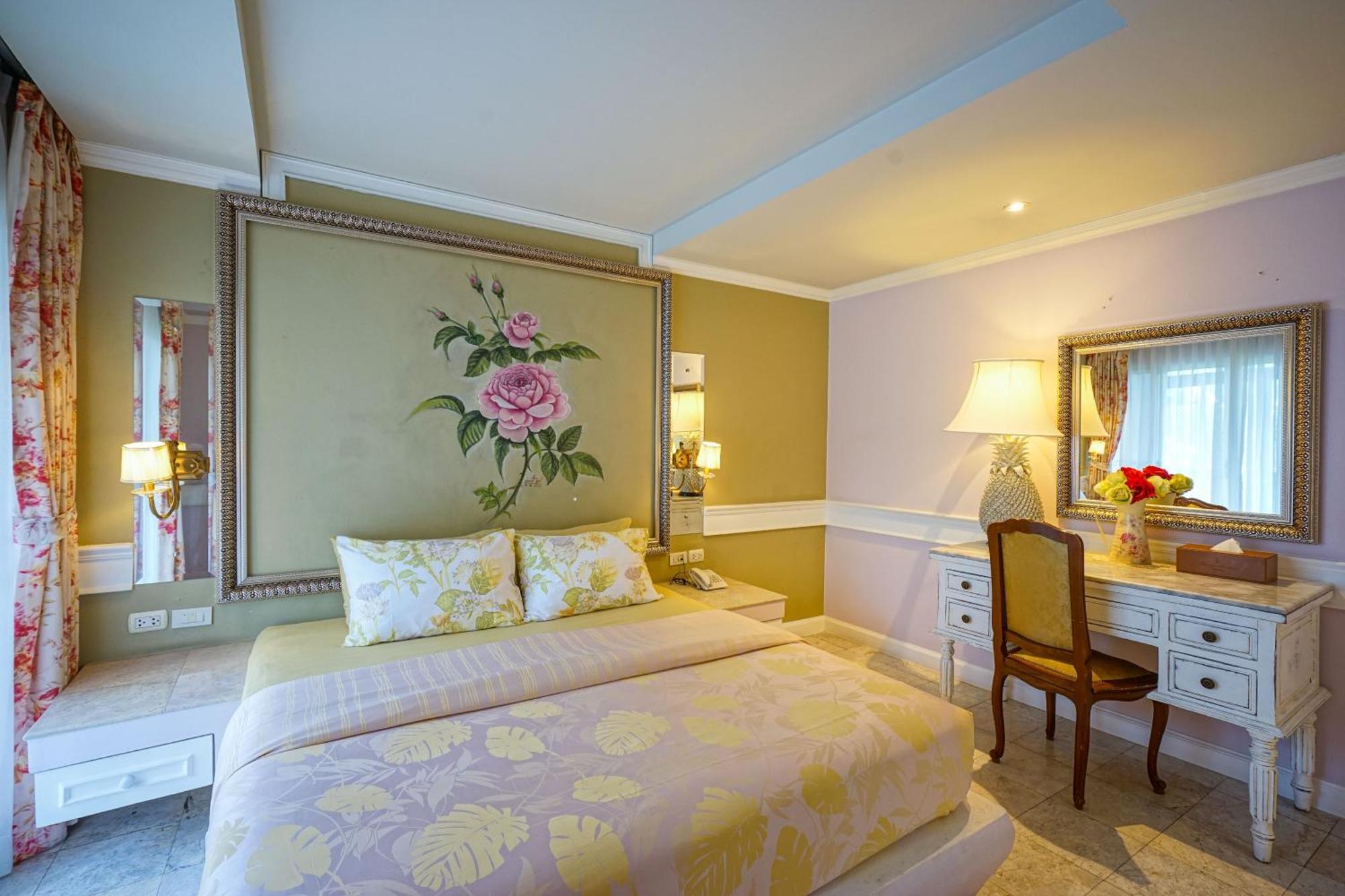 At Pingnakorn Nimman Hotel 3*
