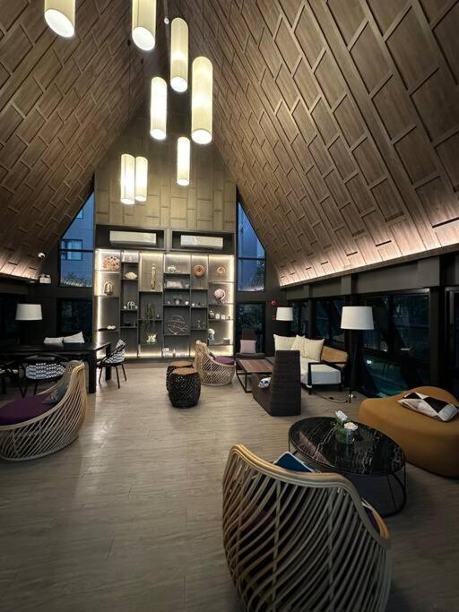 Cozy,convenient,shopping Area * Chiang Mai