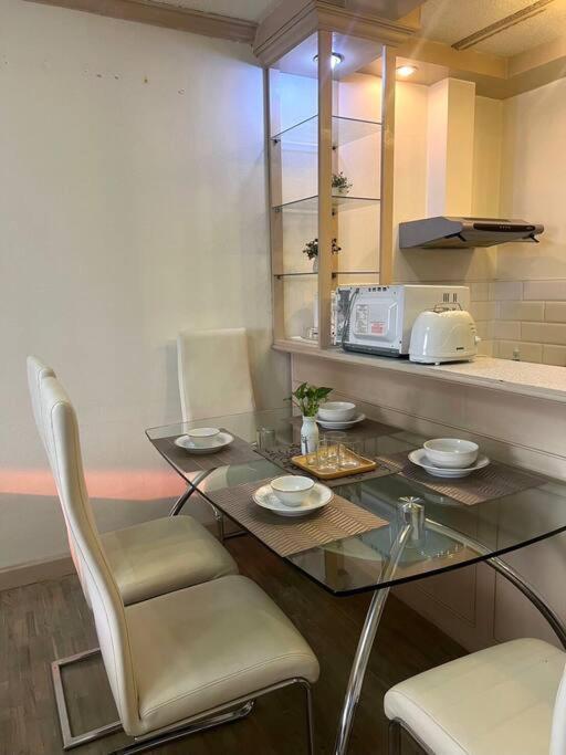 Apartment Hill Side 4 F8