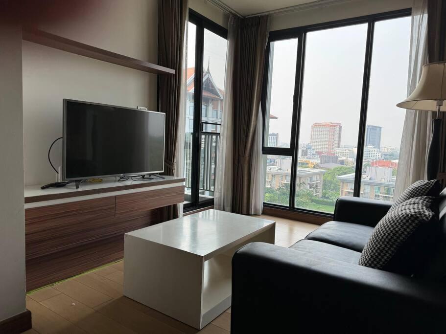 1-bedroom In Astra Condo, Apartamento *