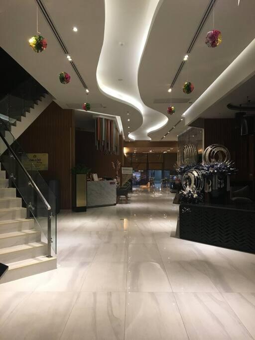 1-bedroom In Astra Condo, Apartamento *