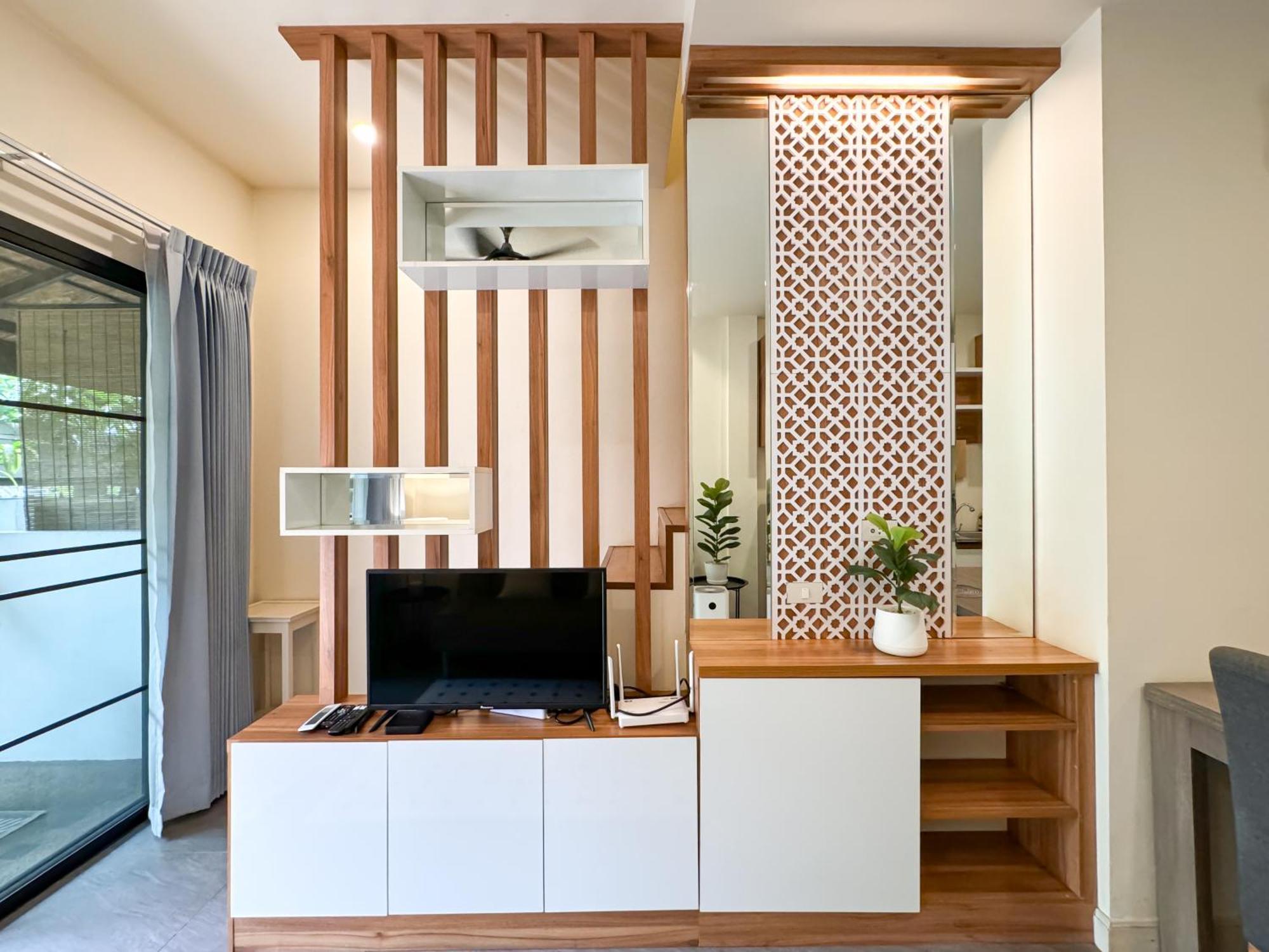 Apartment Ravisada Baan Wua Lai Near Saturday Night Market Chiang Mai