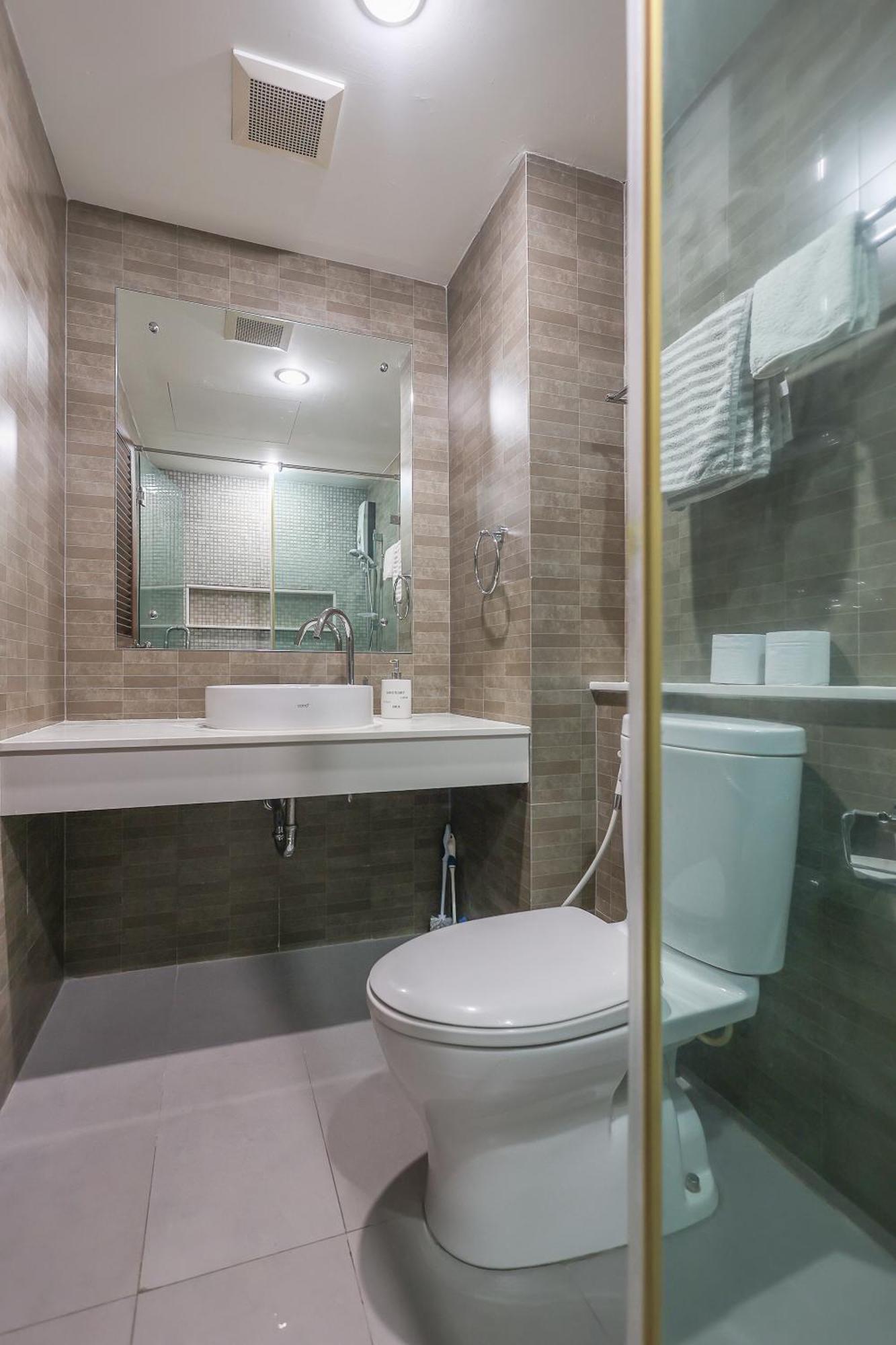 Modern Style 1br / Large Balcony At Nimman * Chiang Mai