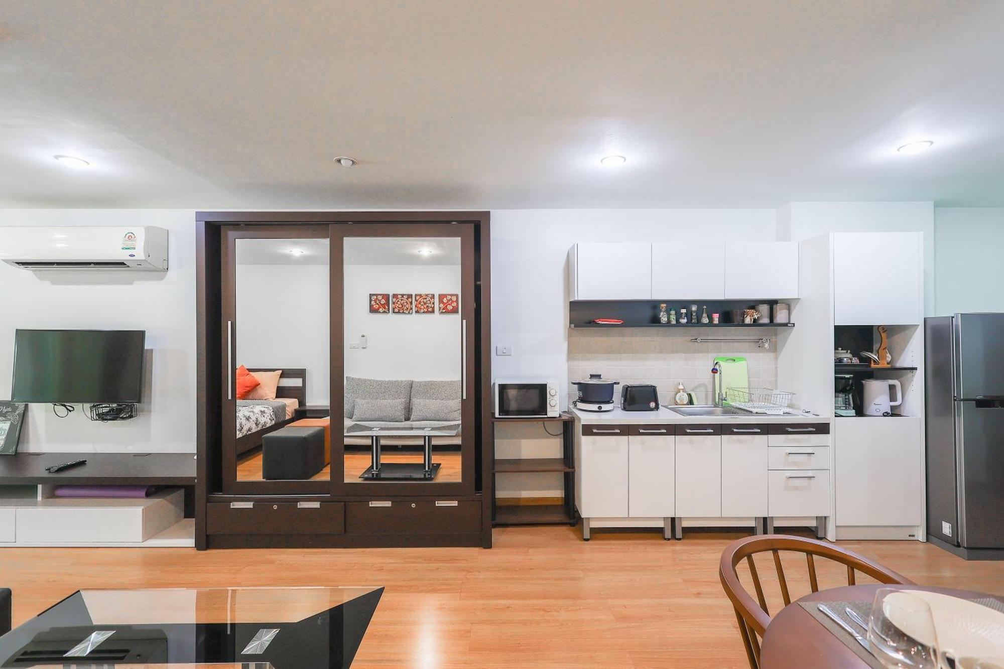 Modern Style 1br / Large Balcony At Nimman Chiang Mai