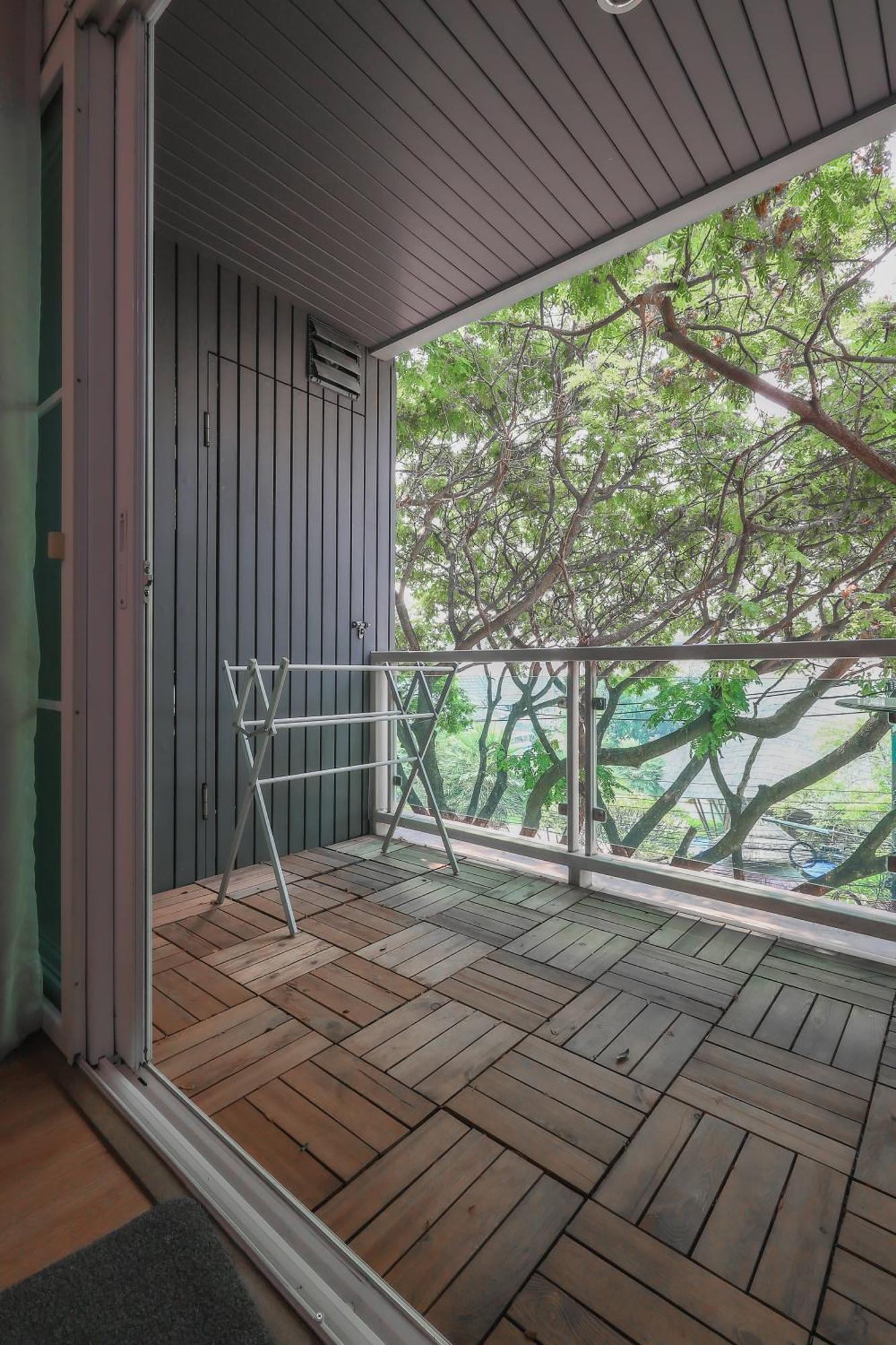 Modern Style 1br / Large Balcony At Nimman Apartamento