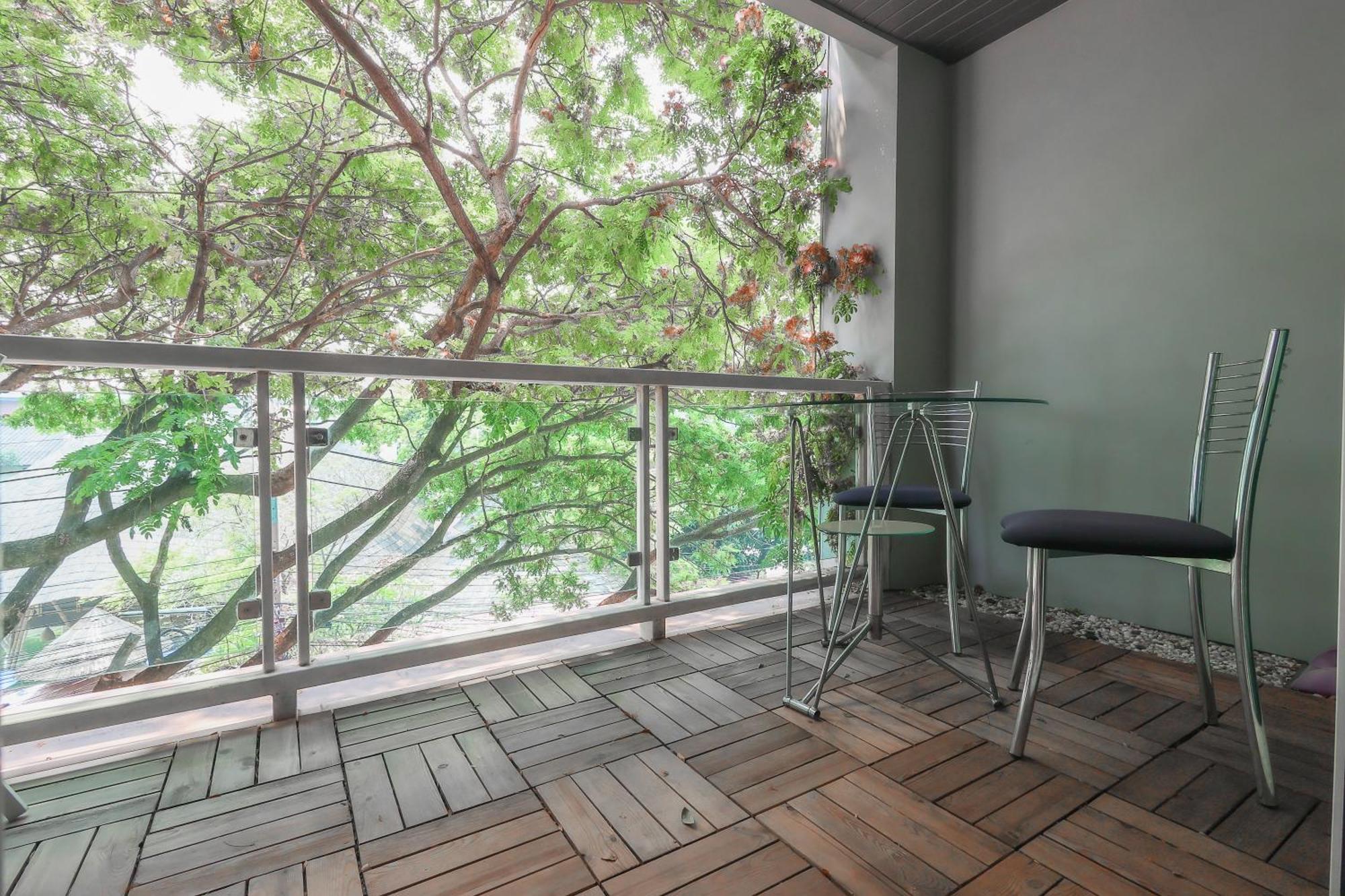Modern Style 1br / Large Balcony At Nimman Apartamento