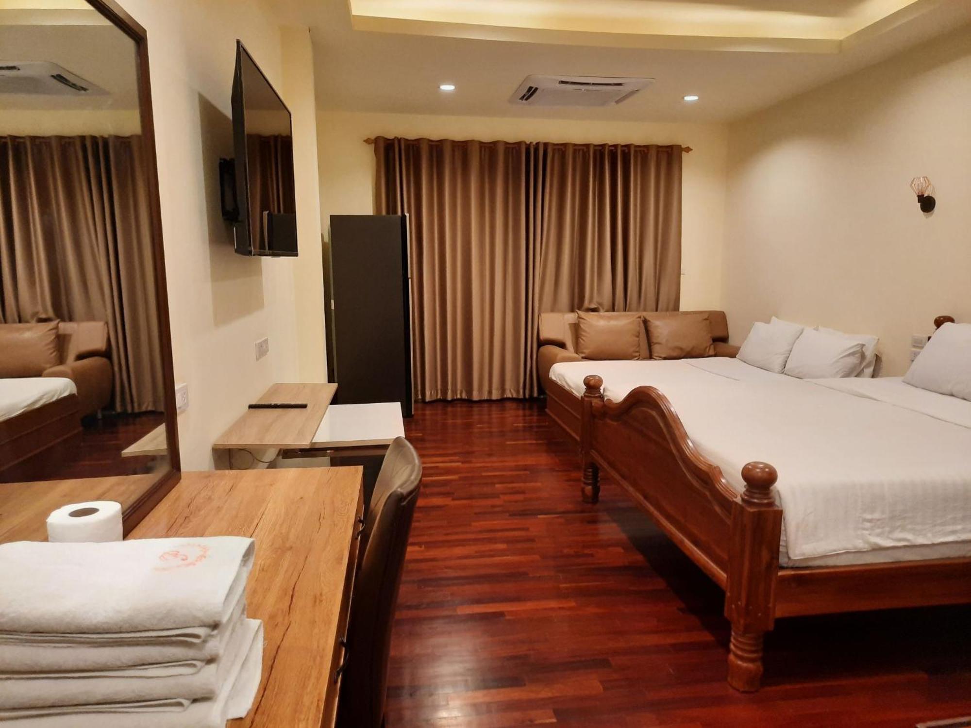 Prince Hotel Chiang Mai
