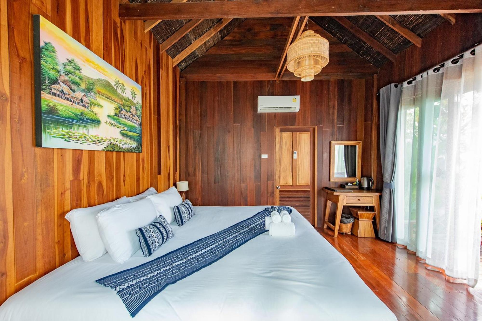 Tongna Natural Hotel Chiang Mai