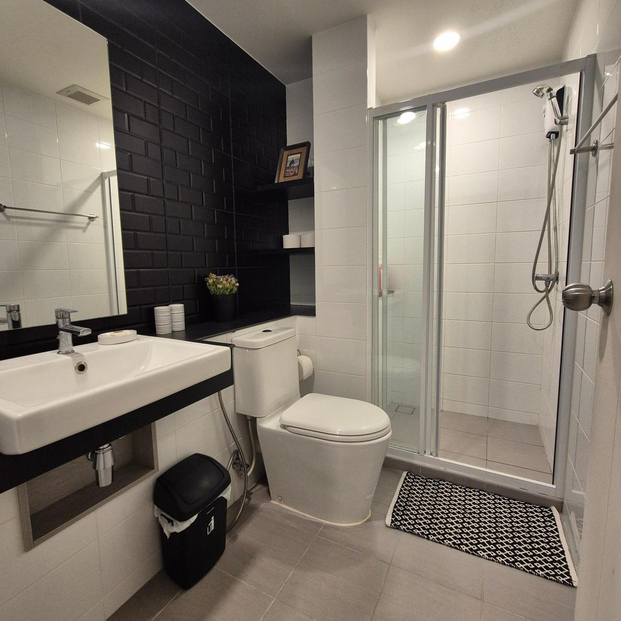 Festival Apartment *