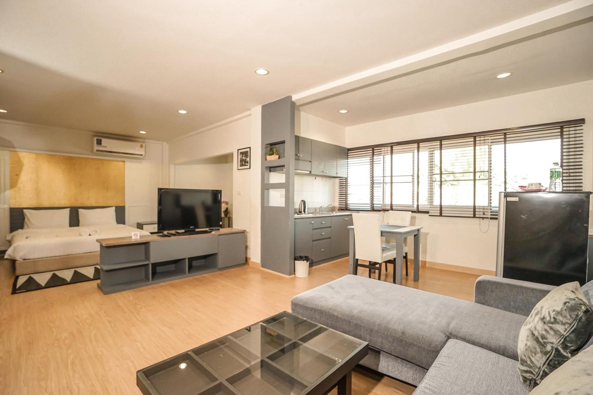 Apartment Blue Cafe Chiang Mai