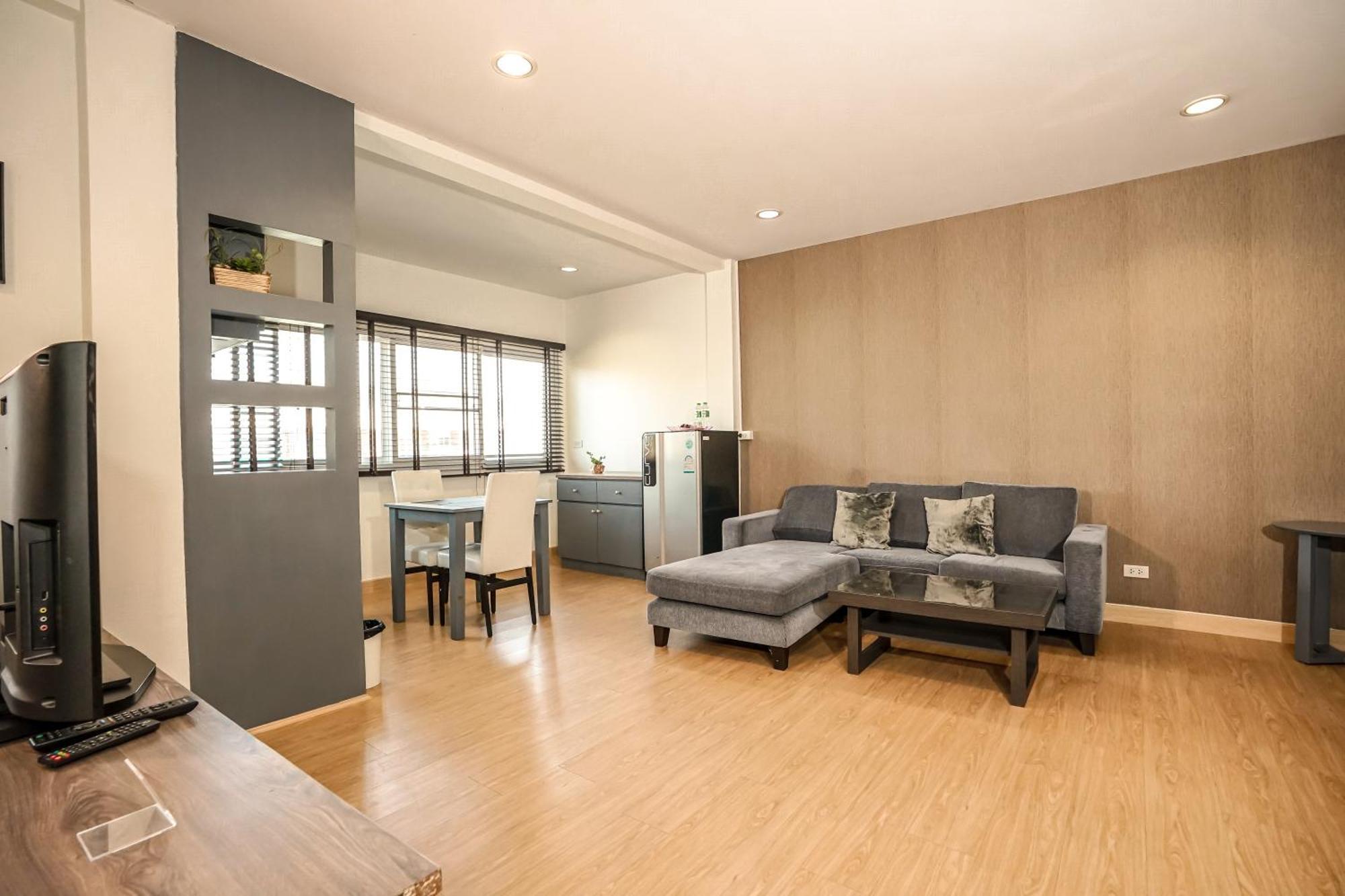 Blue Cafe Apartment *