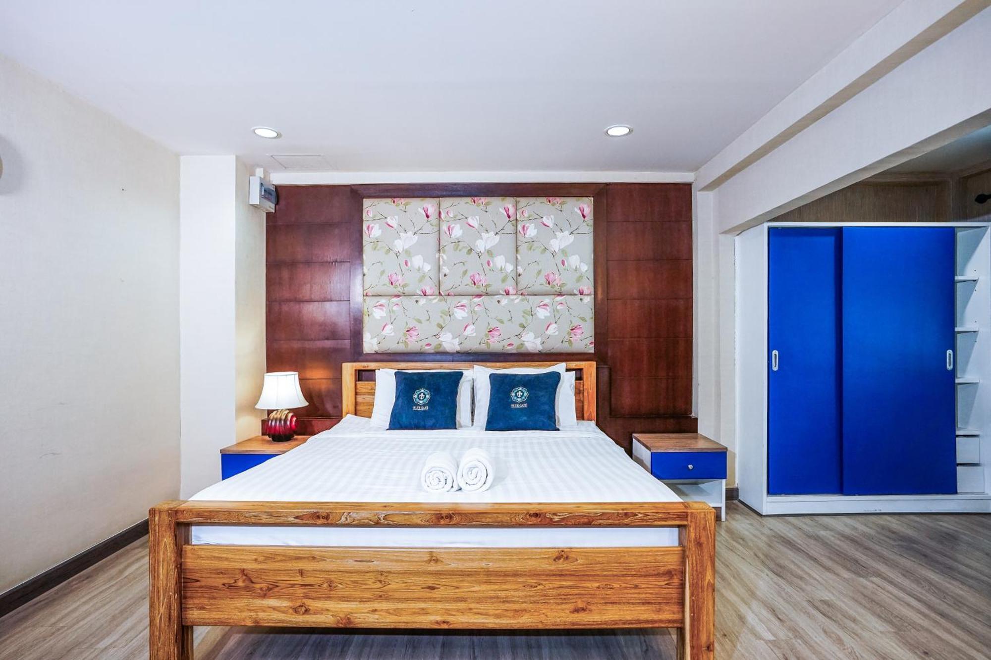 Blue Cafe Apartment