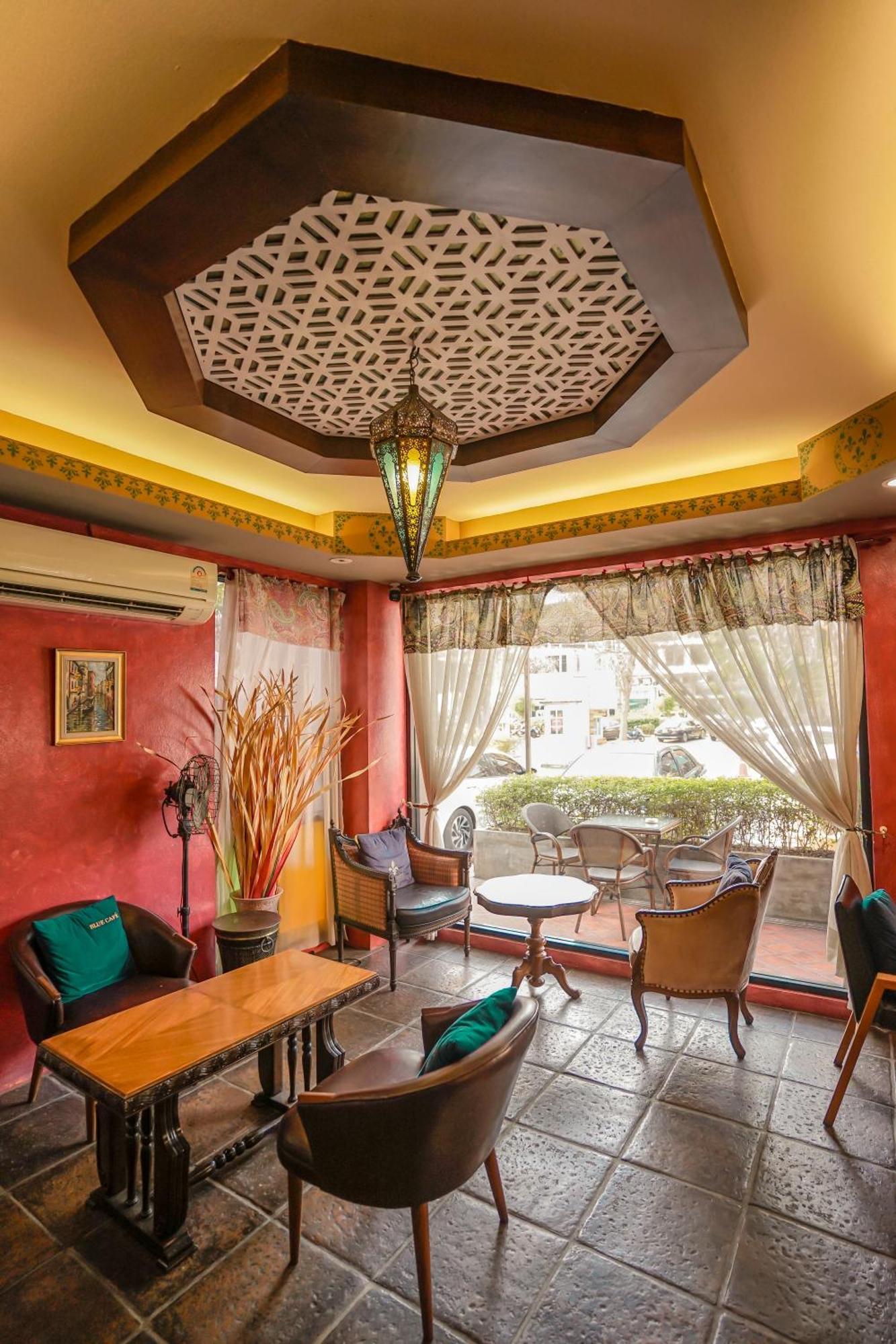 Blue Cafe Apartment *