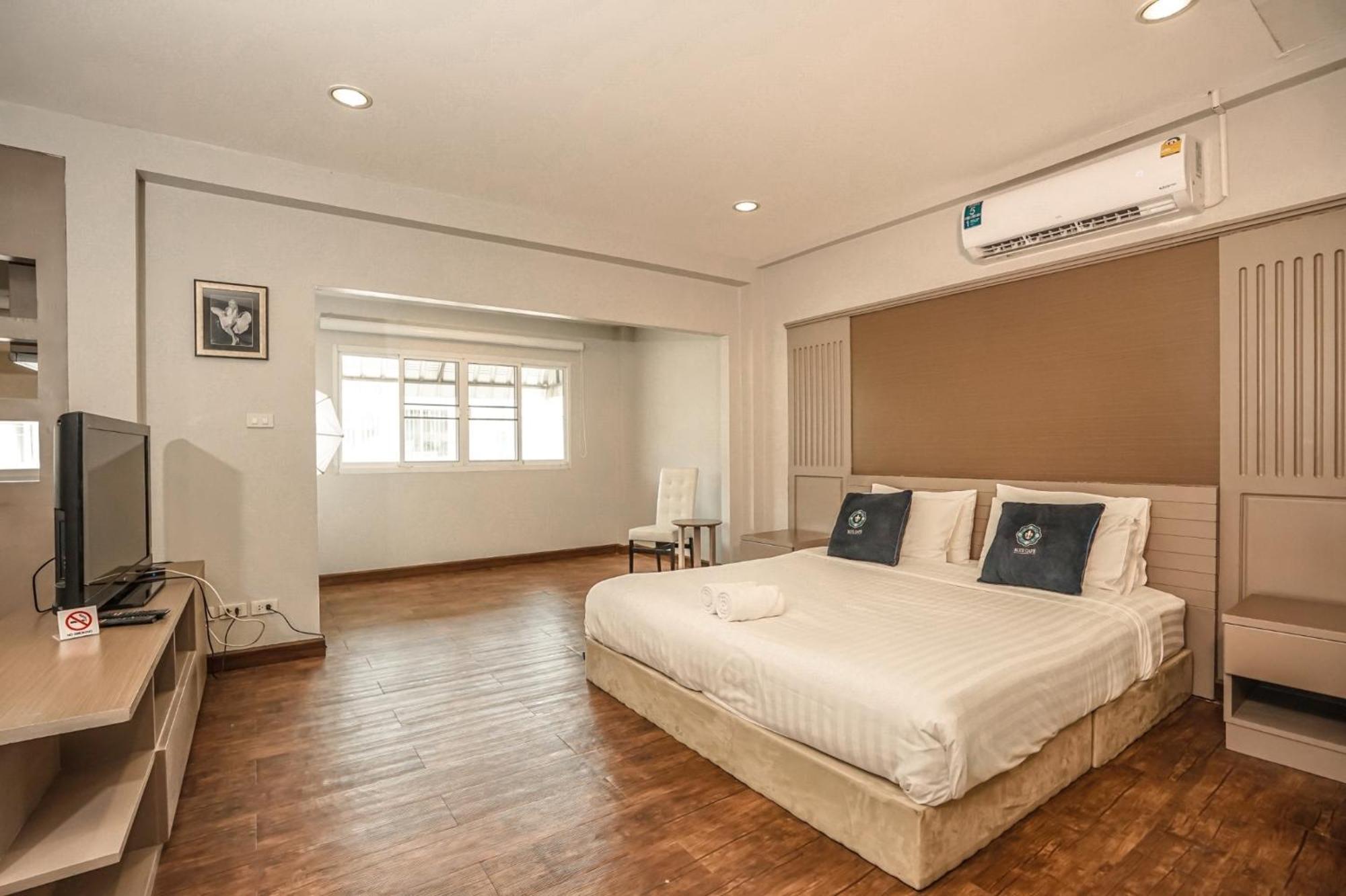 Blue Cafe Apartment Chiang Mai