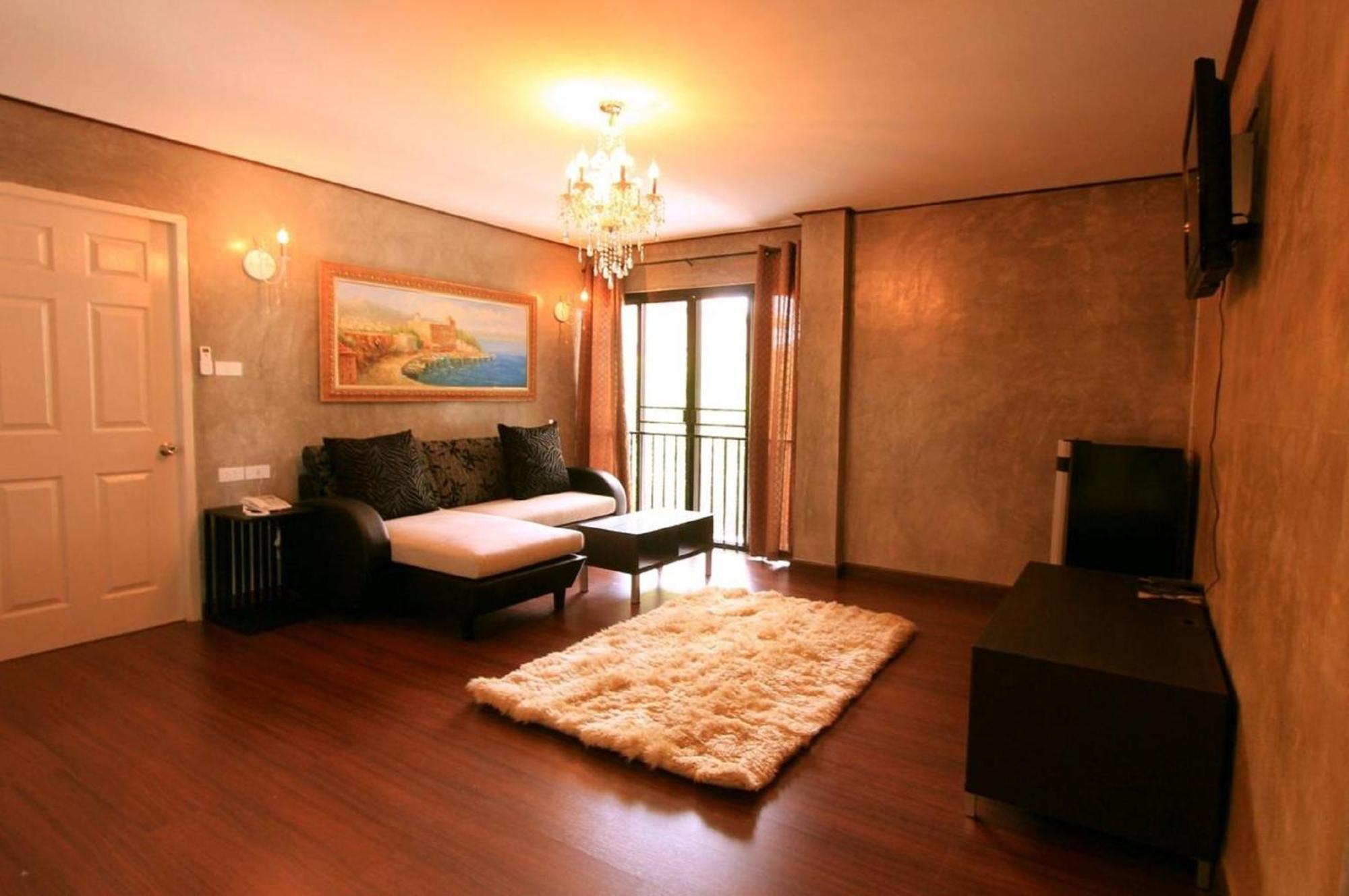 Hotel G2 Boutique 3*