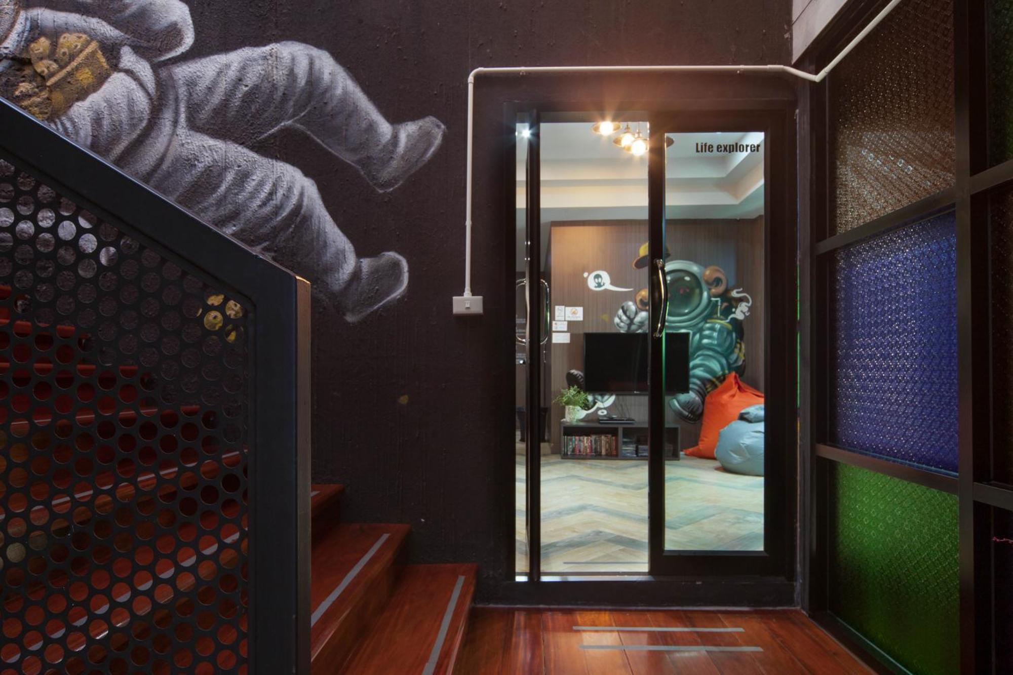 Hostel Sleep Walker Poshtel *