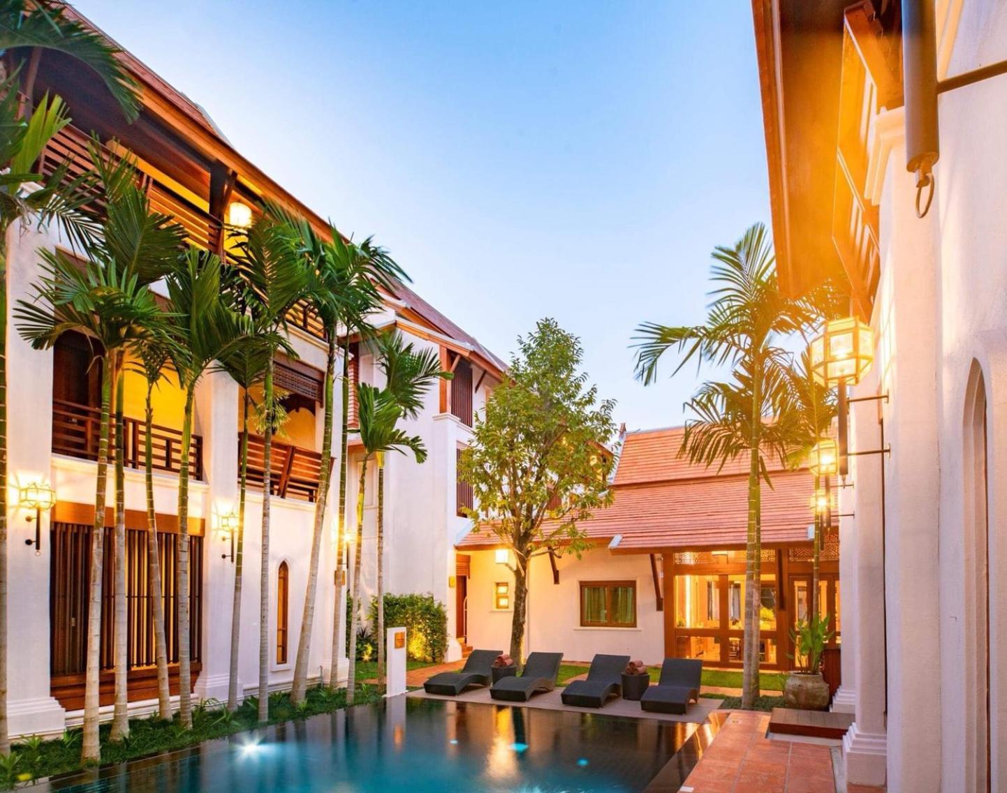 Hotel Phra Singh Village