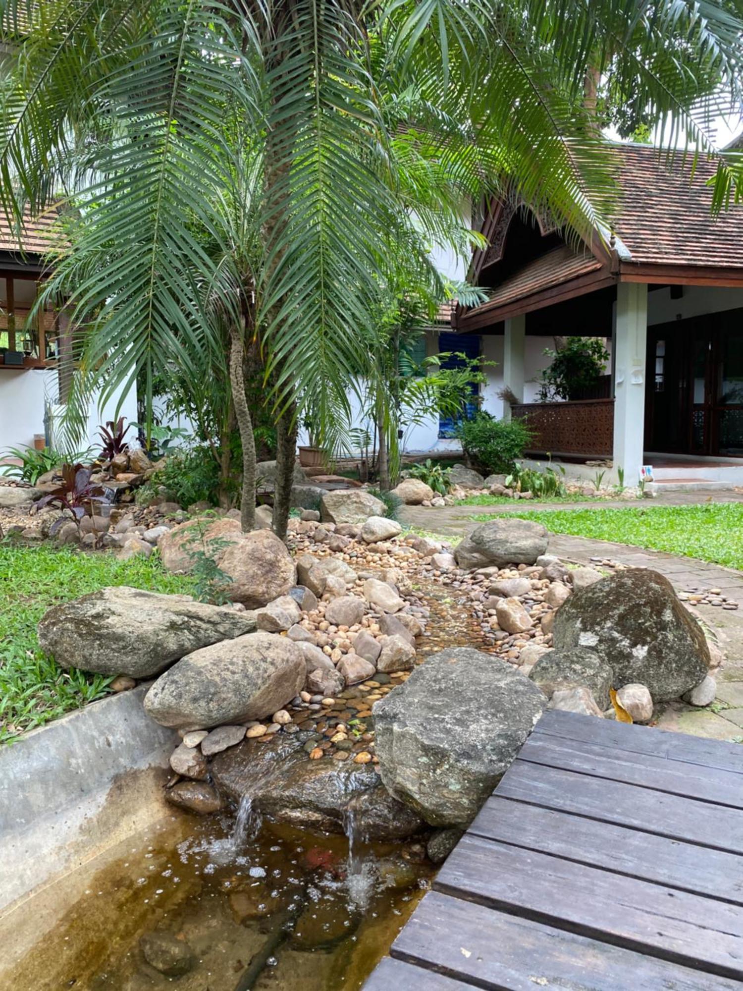 Bed & Breakfast Baan Orapin