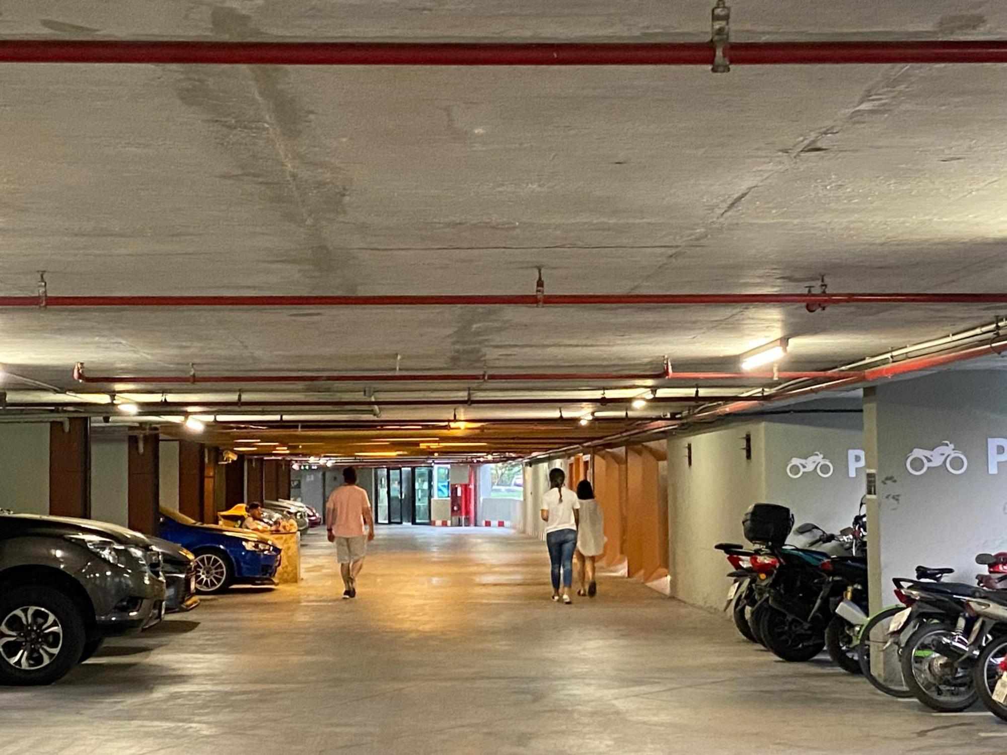 The Astra,city Center,best View,big Room,5mins,night Market