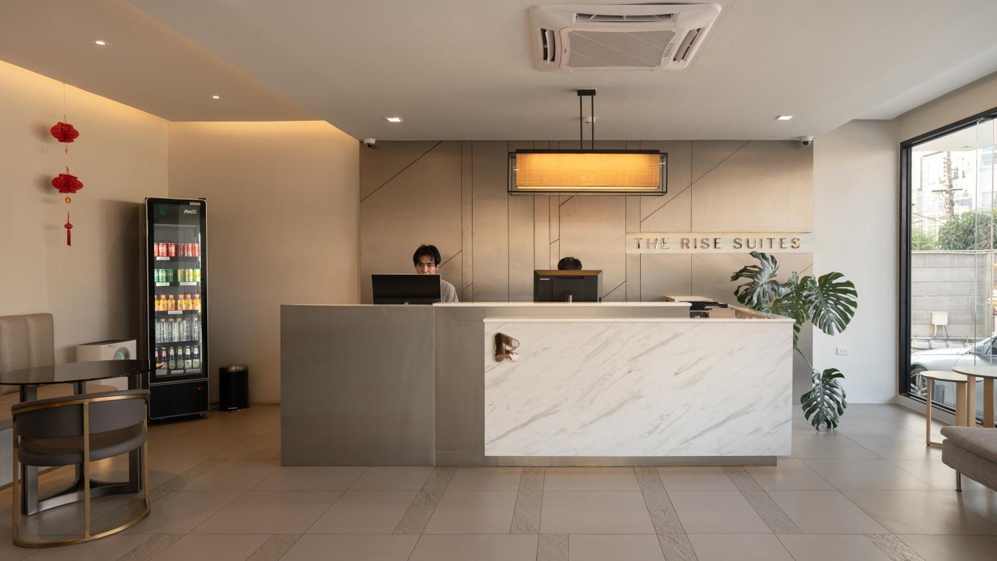 Hotel The Rise Hotel, - Sha Extra 4*