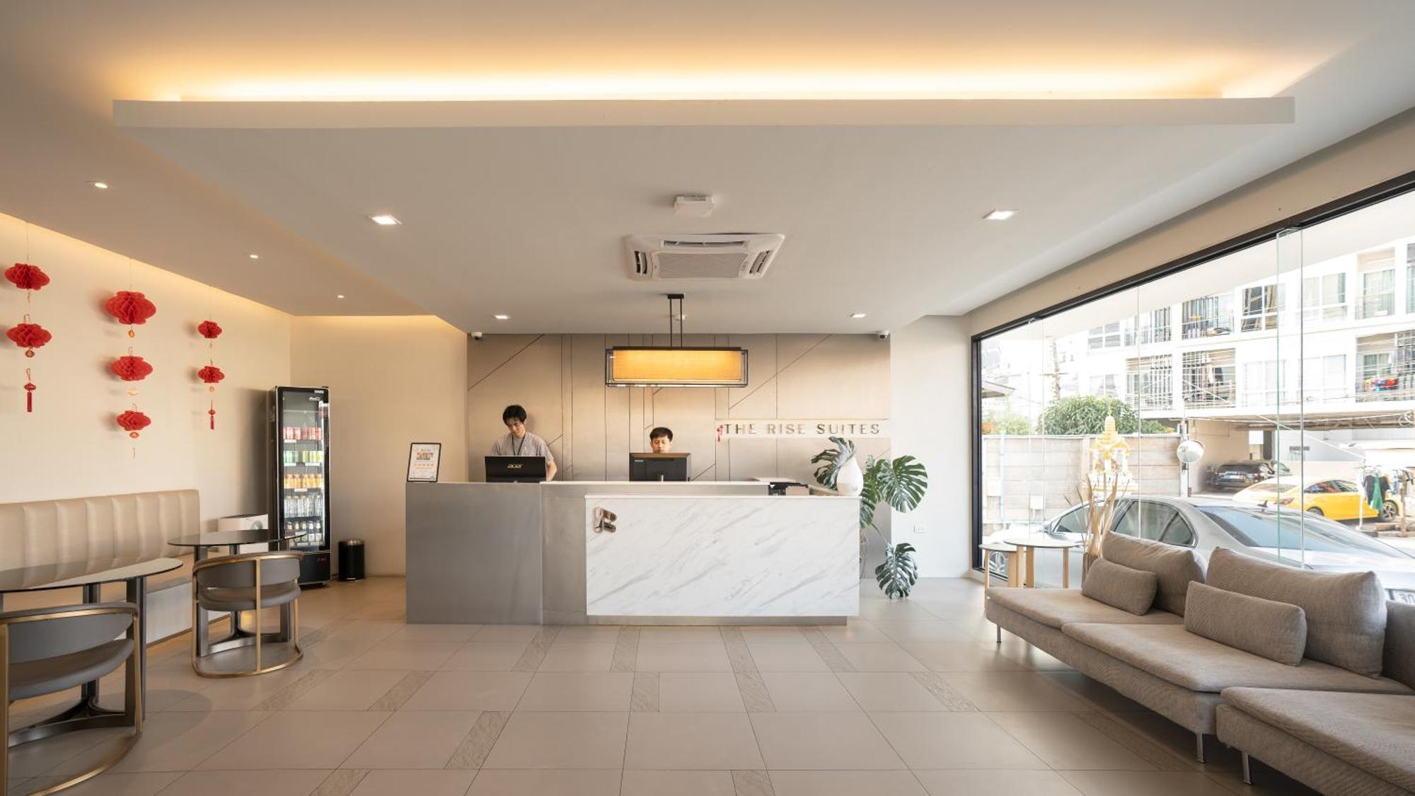 Hotel The Rise Hotel, - Sha Extra Chiang Mai