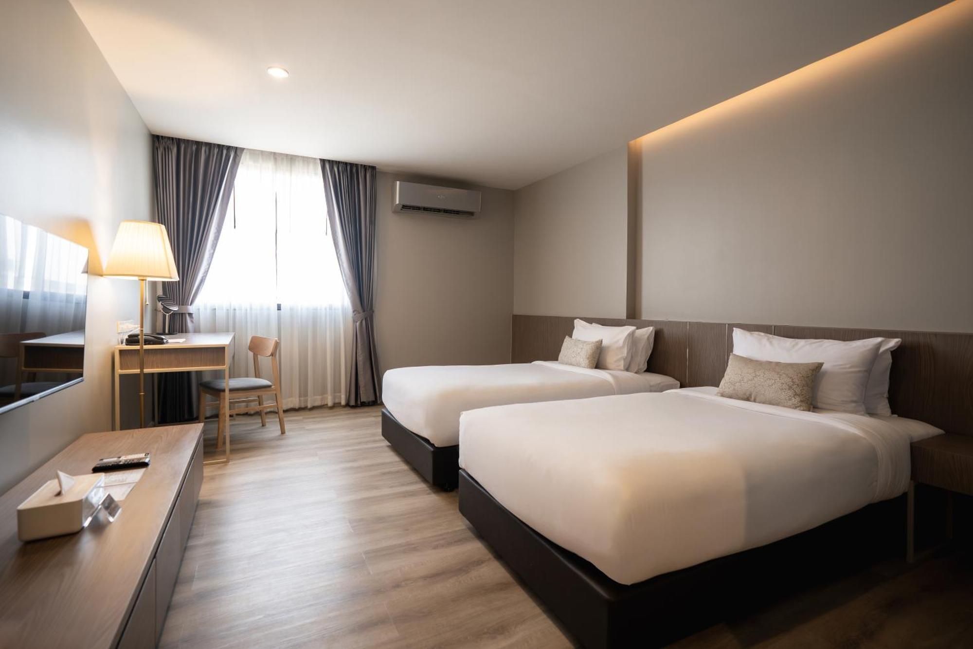 Hotel The Rise Hotel, - Sha Extra