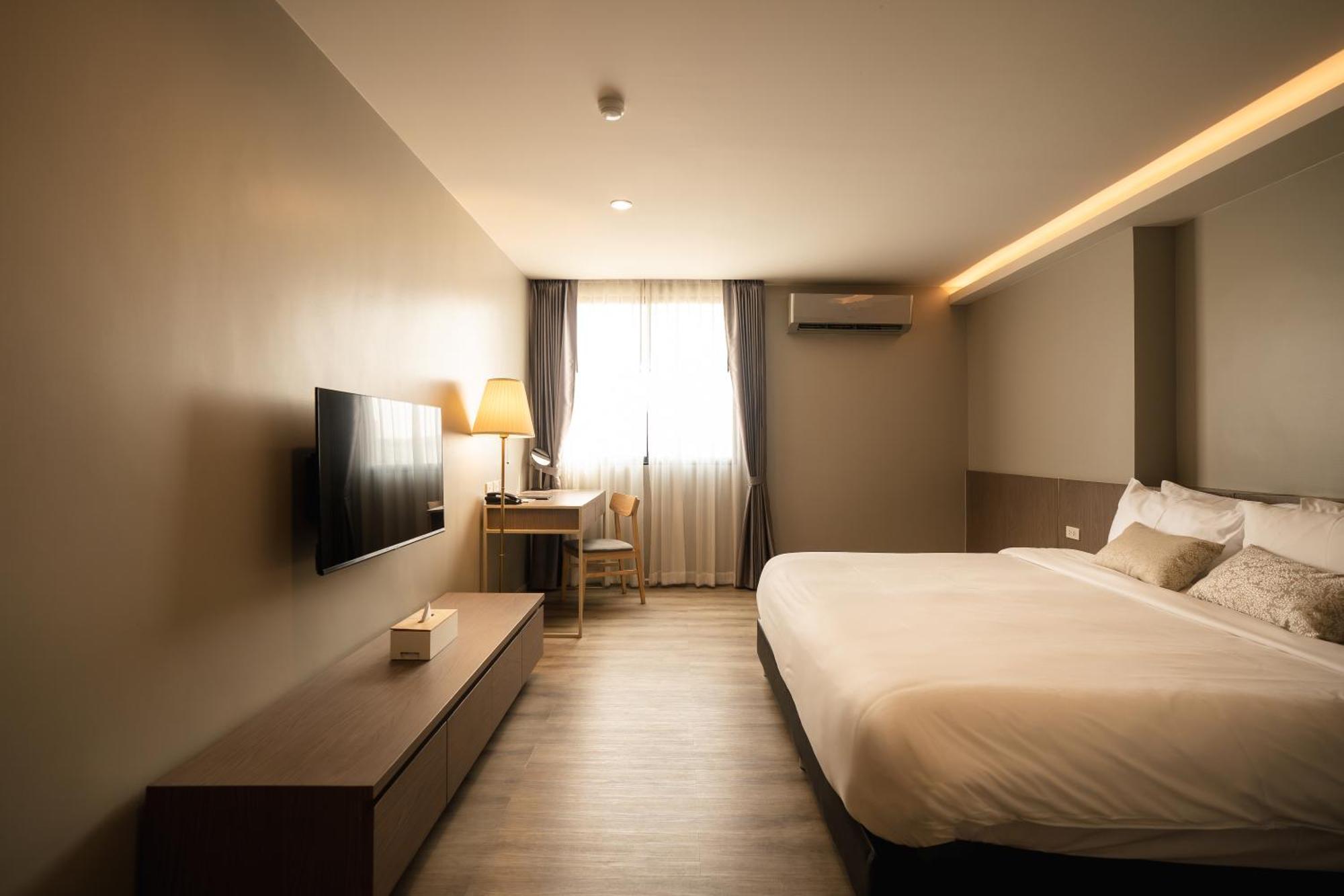 Hotel The Rise Hotel, - Sha Extra