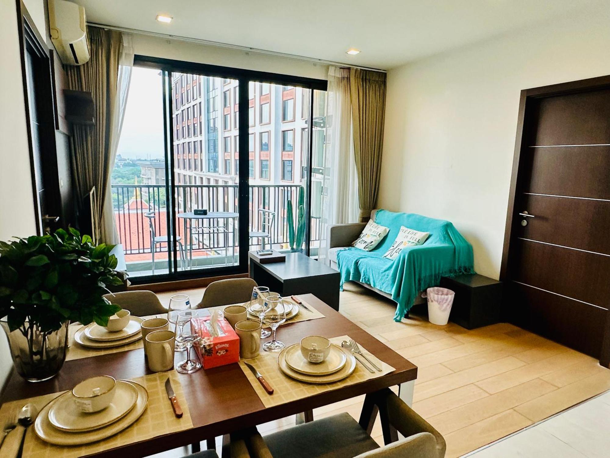 Appartement The Astra Chiang Mai