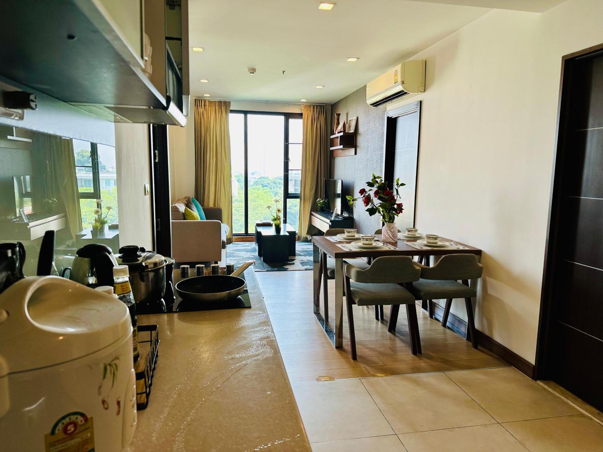 Appartement The Astra Changkhlan In Chiang Mai