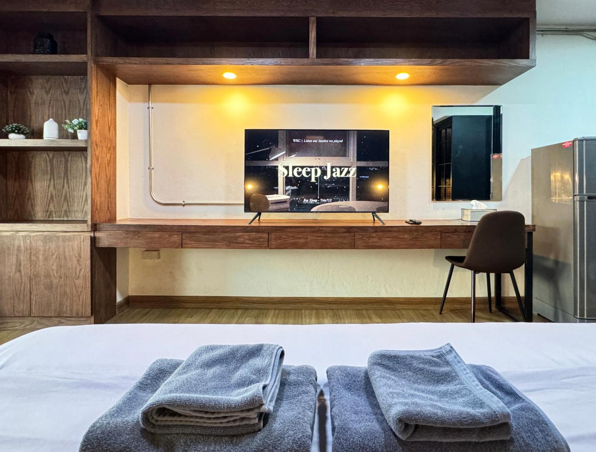 Mountain View Located In Nimman Road *